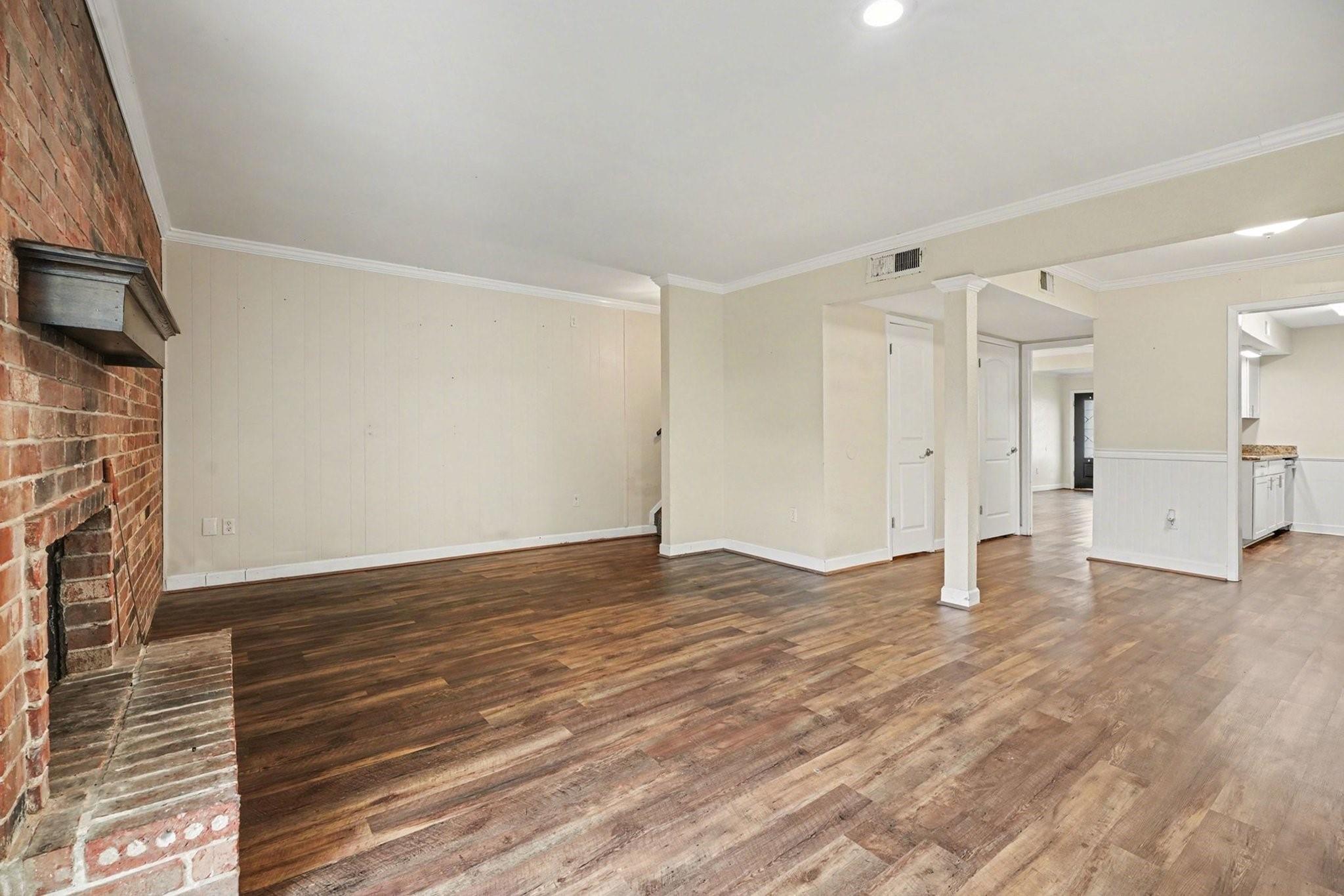 1318 Ward Road