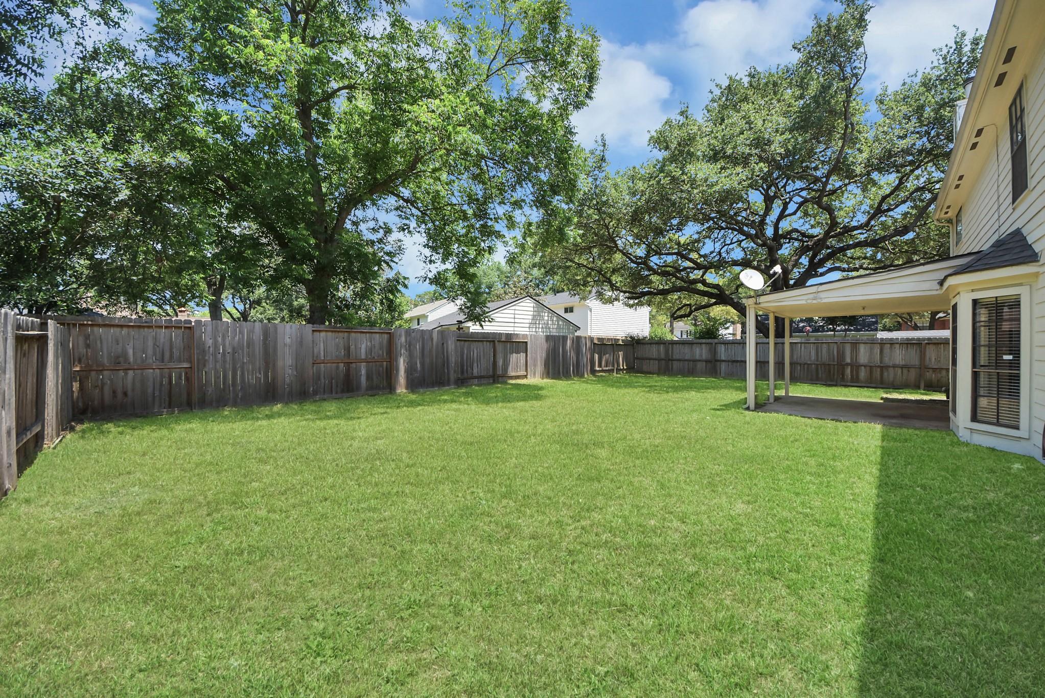 16006 Autumn Falls Lane
