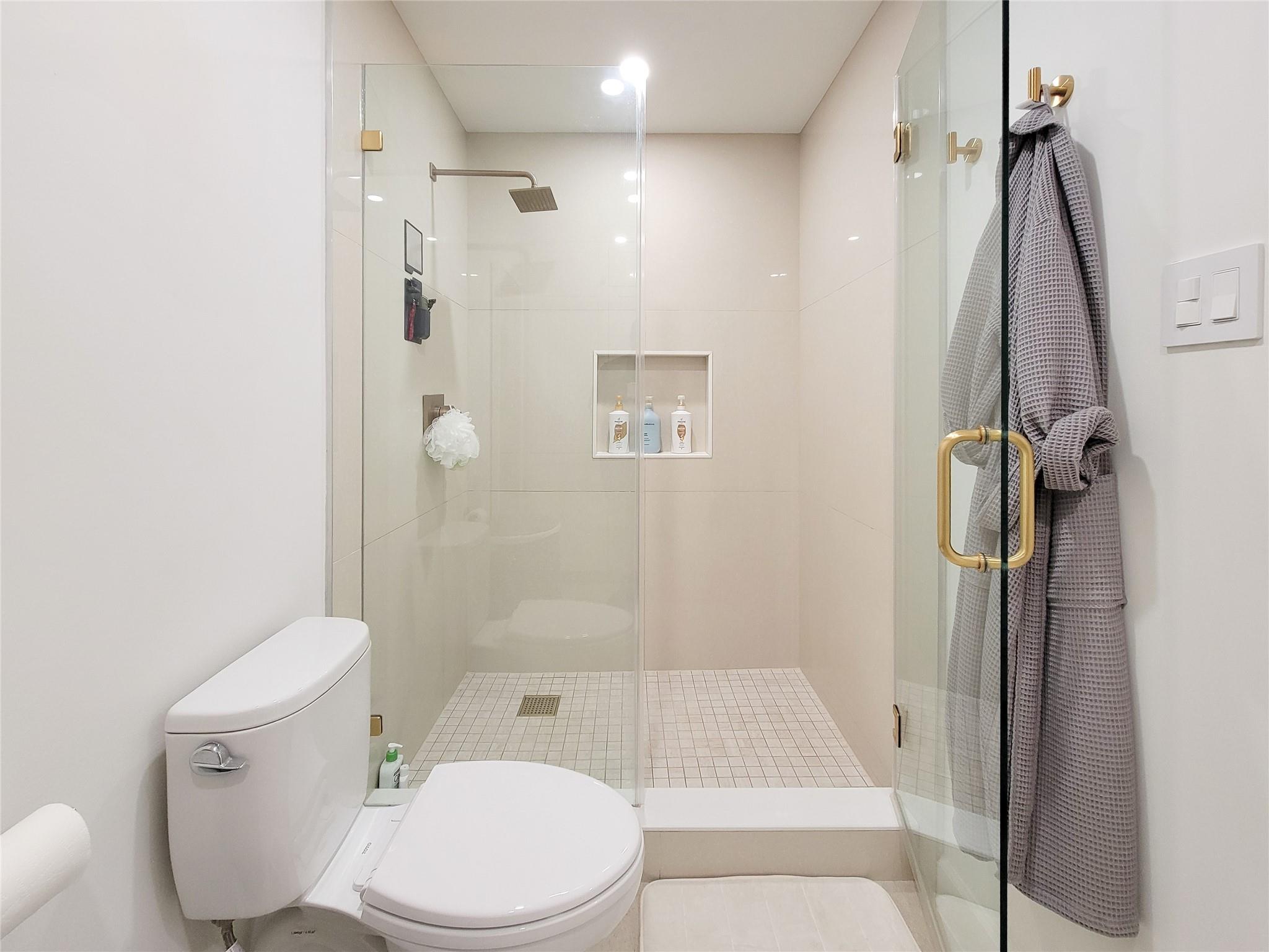 9333 Memorial Drive # 320