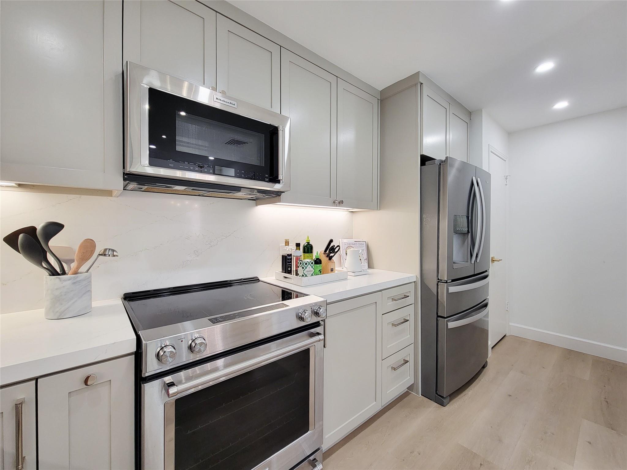 9333 Memorial Drive # 320