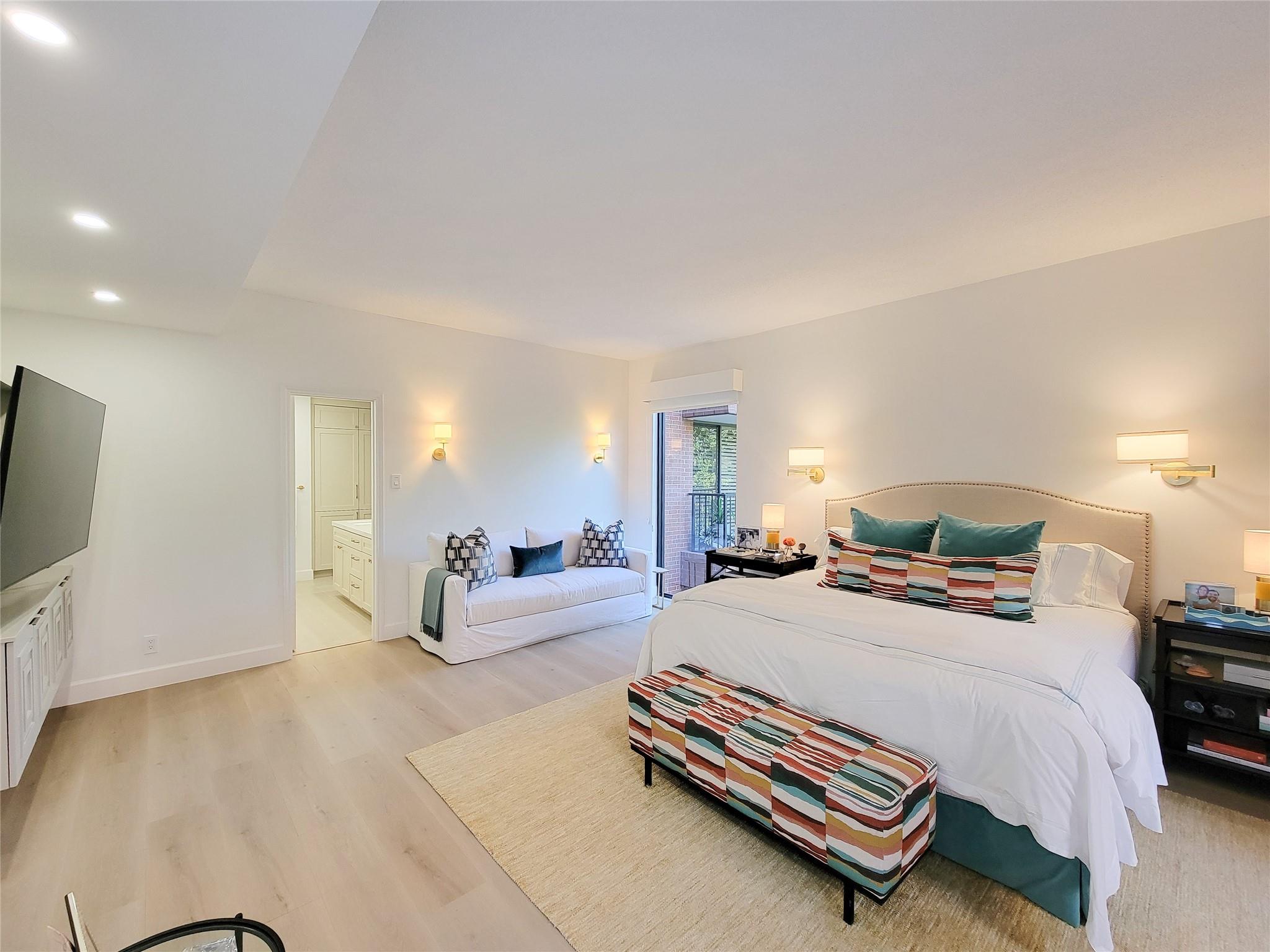 9333 Memorial Drive # 320