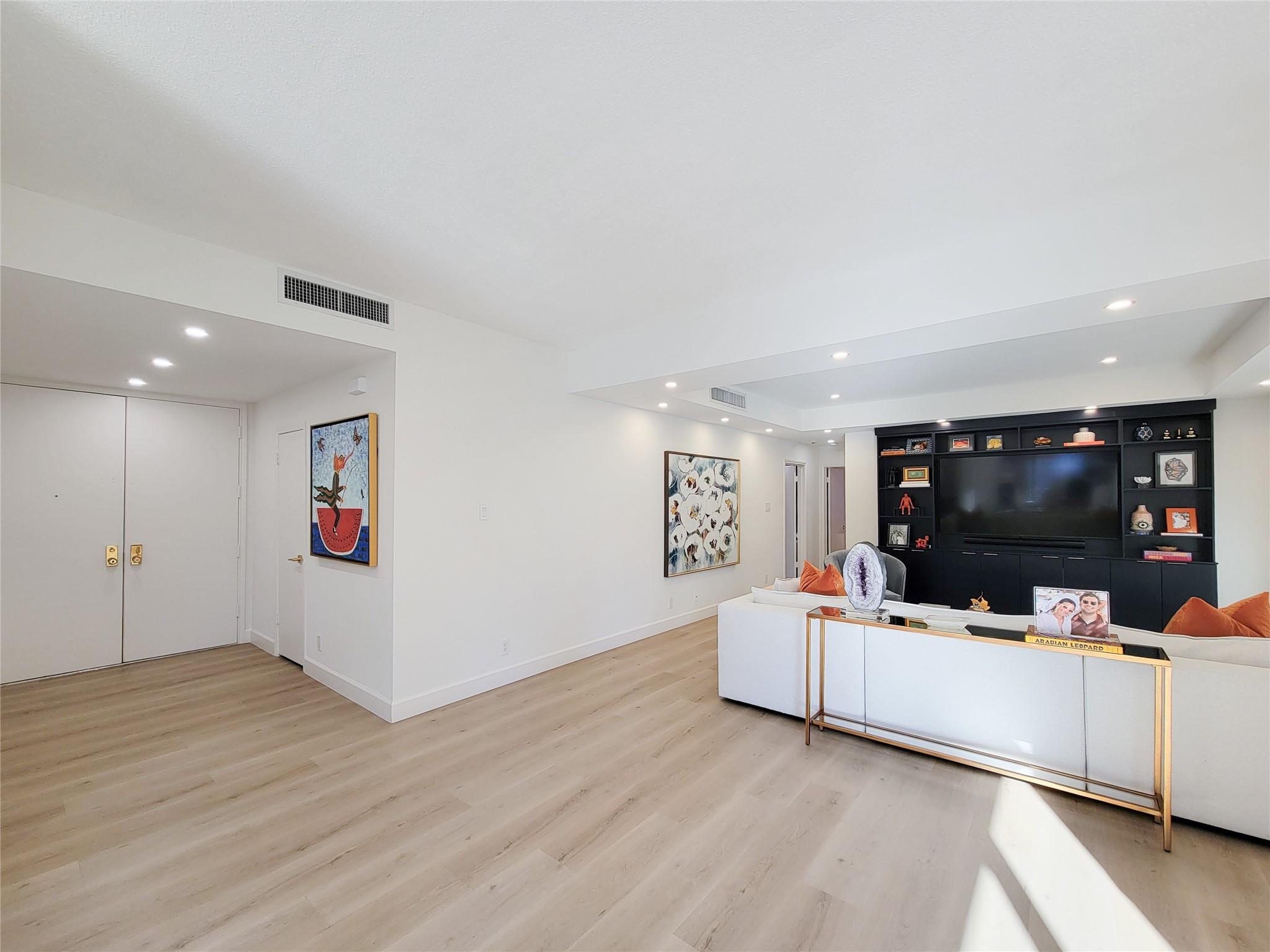 9333 Memorial Drive # 320