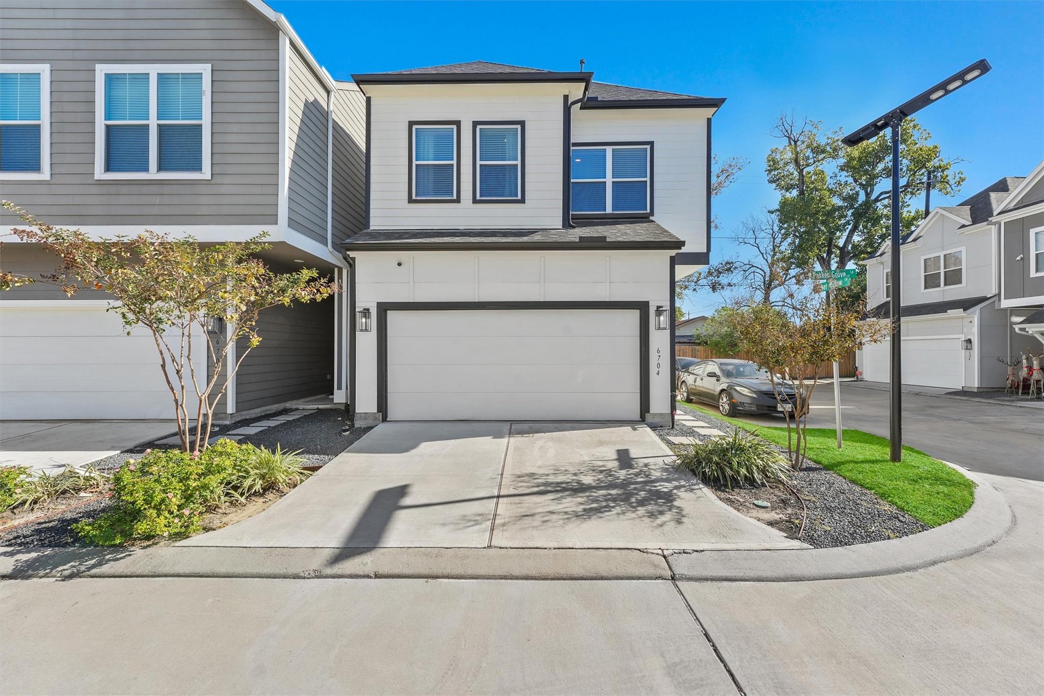 6704 Parker Grove Lane