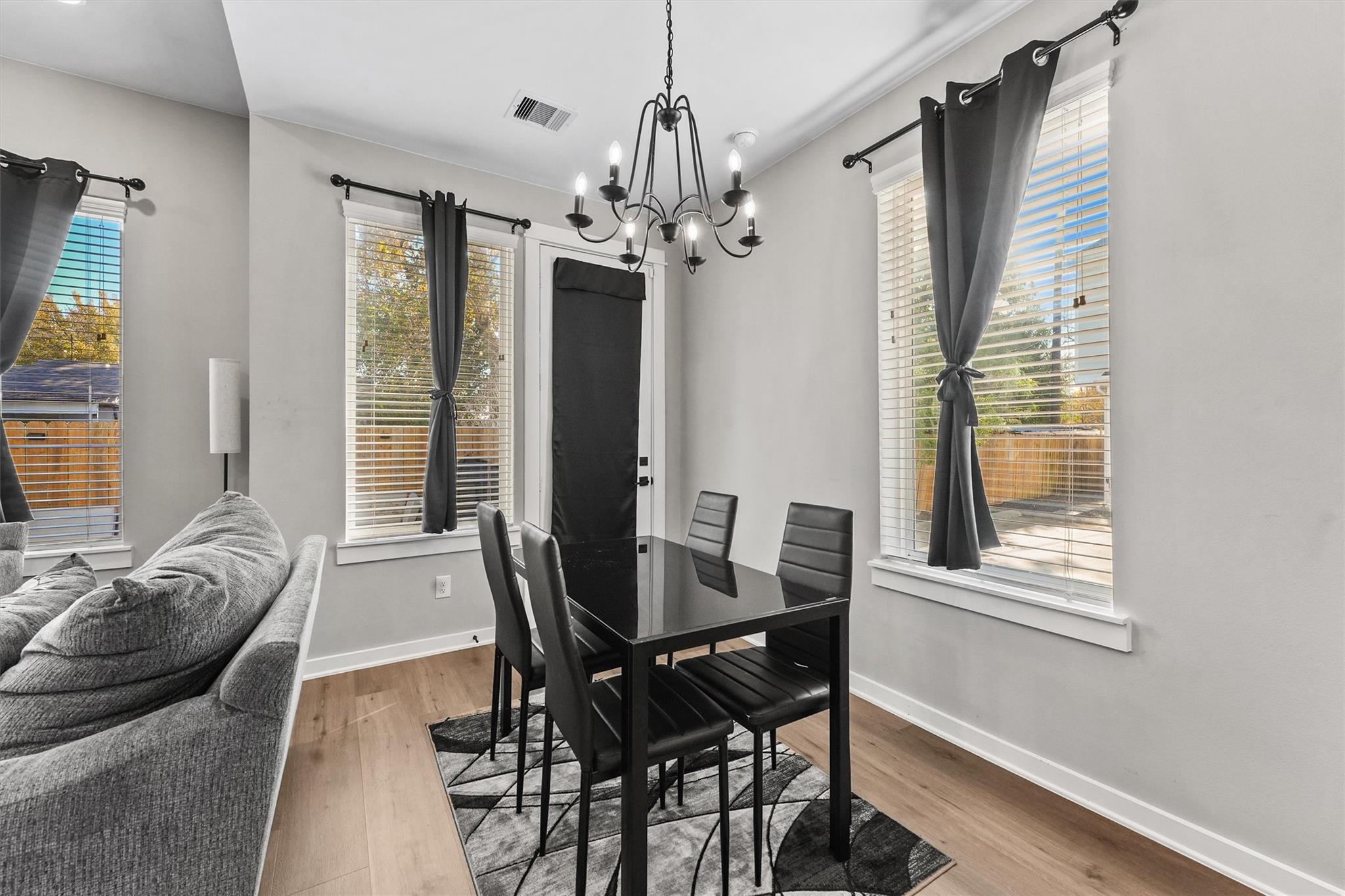 6704 Parker Grove Lane