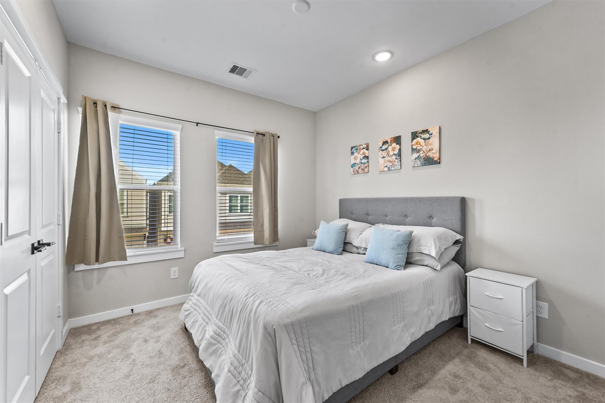 6704 Parker Grove Lane