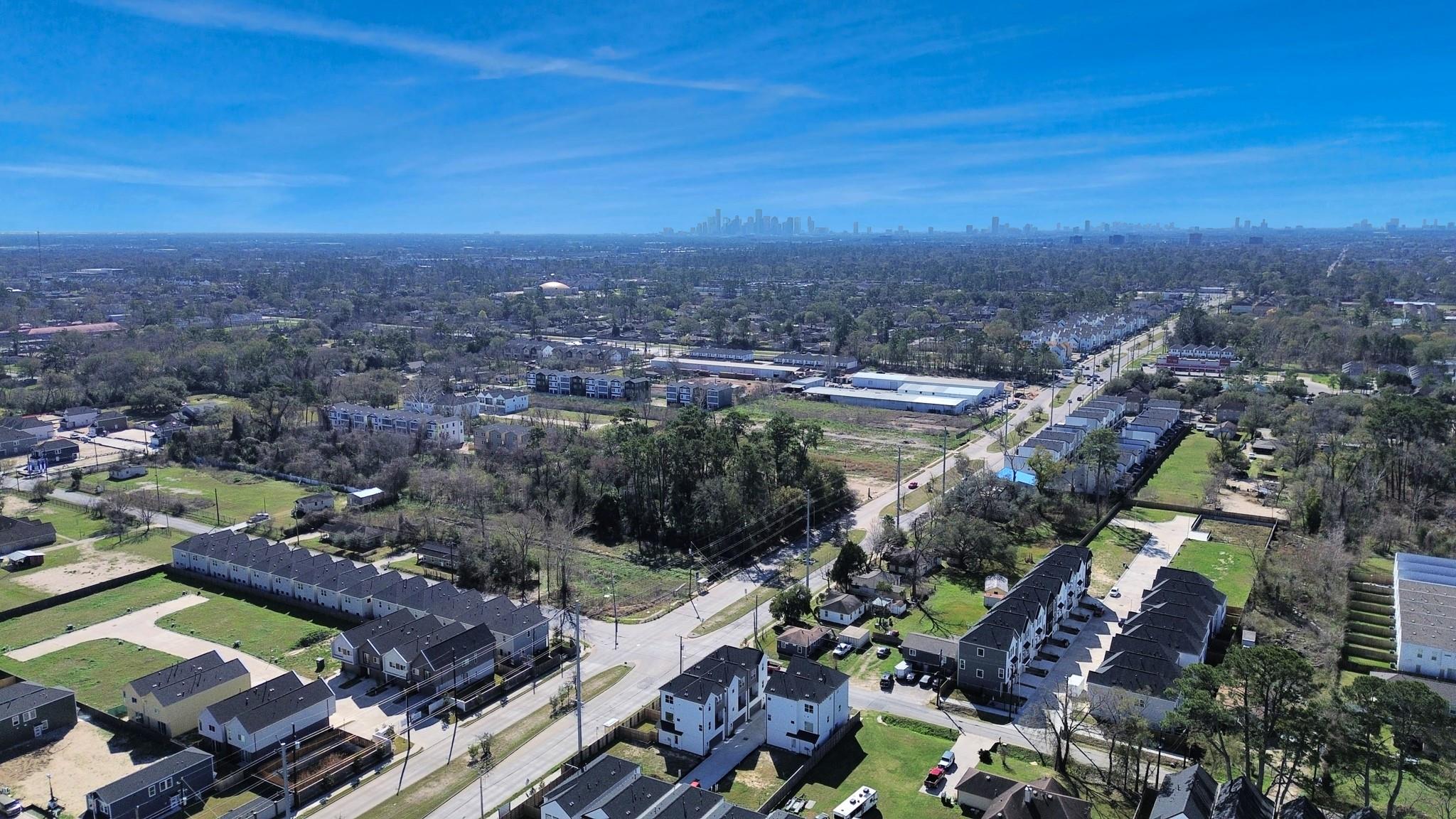 1102 Mansfield Street Unit: E