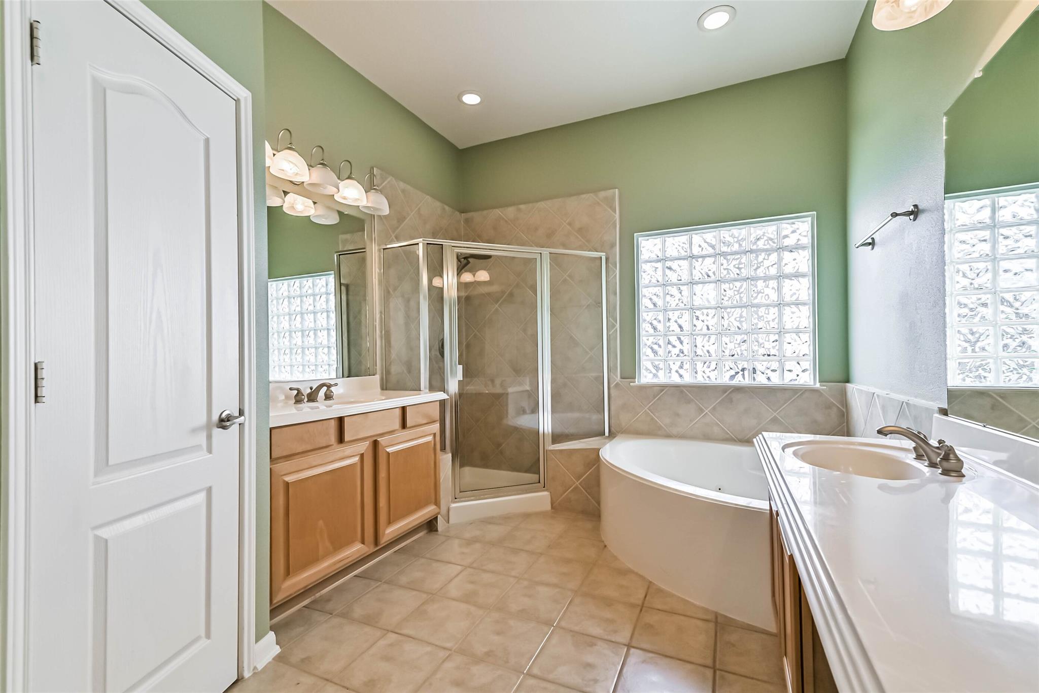 5453 Fairdale Lane