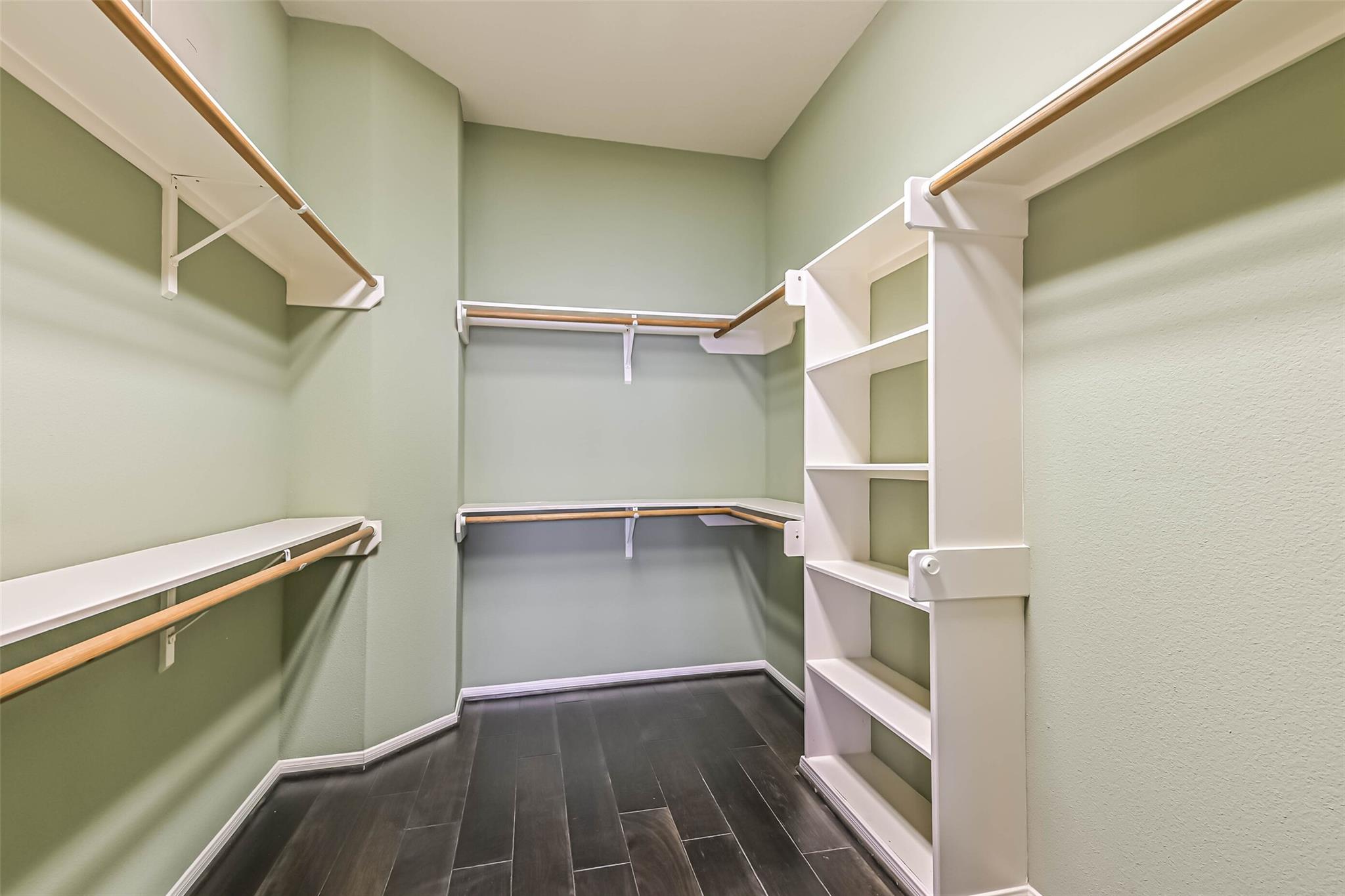 5453 Fairdale Lane