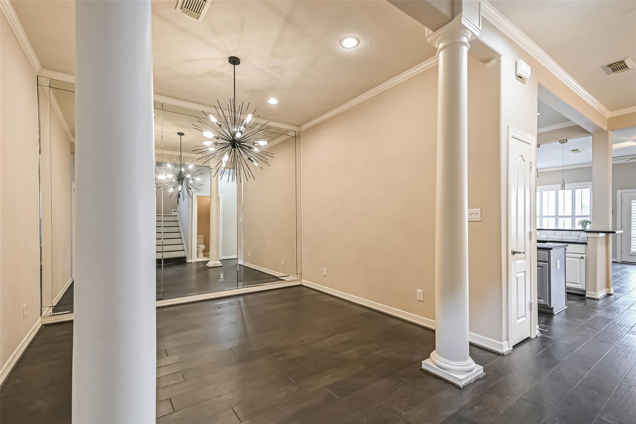 5453 Fairdale Lane