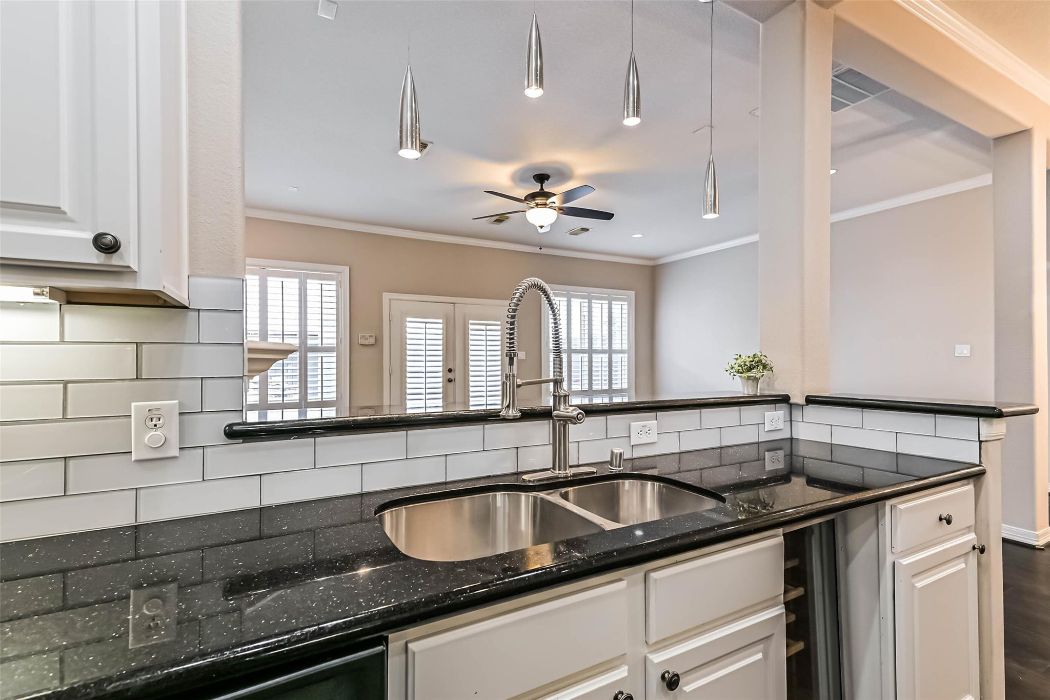 5453 Fairdale Lane
