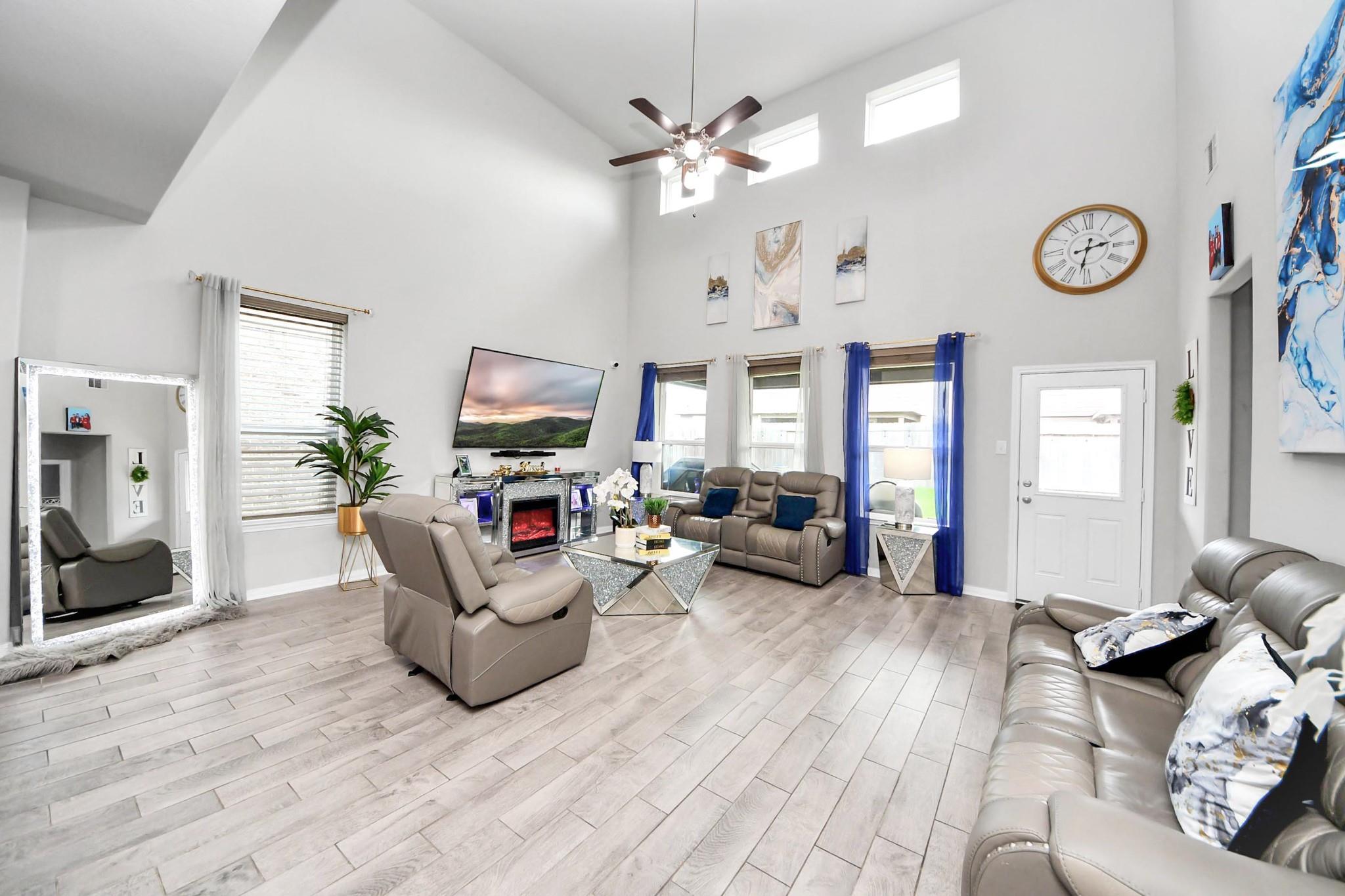 1003 Cold Snow Drive