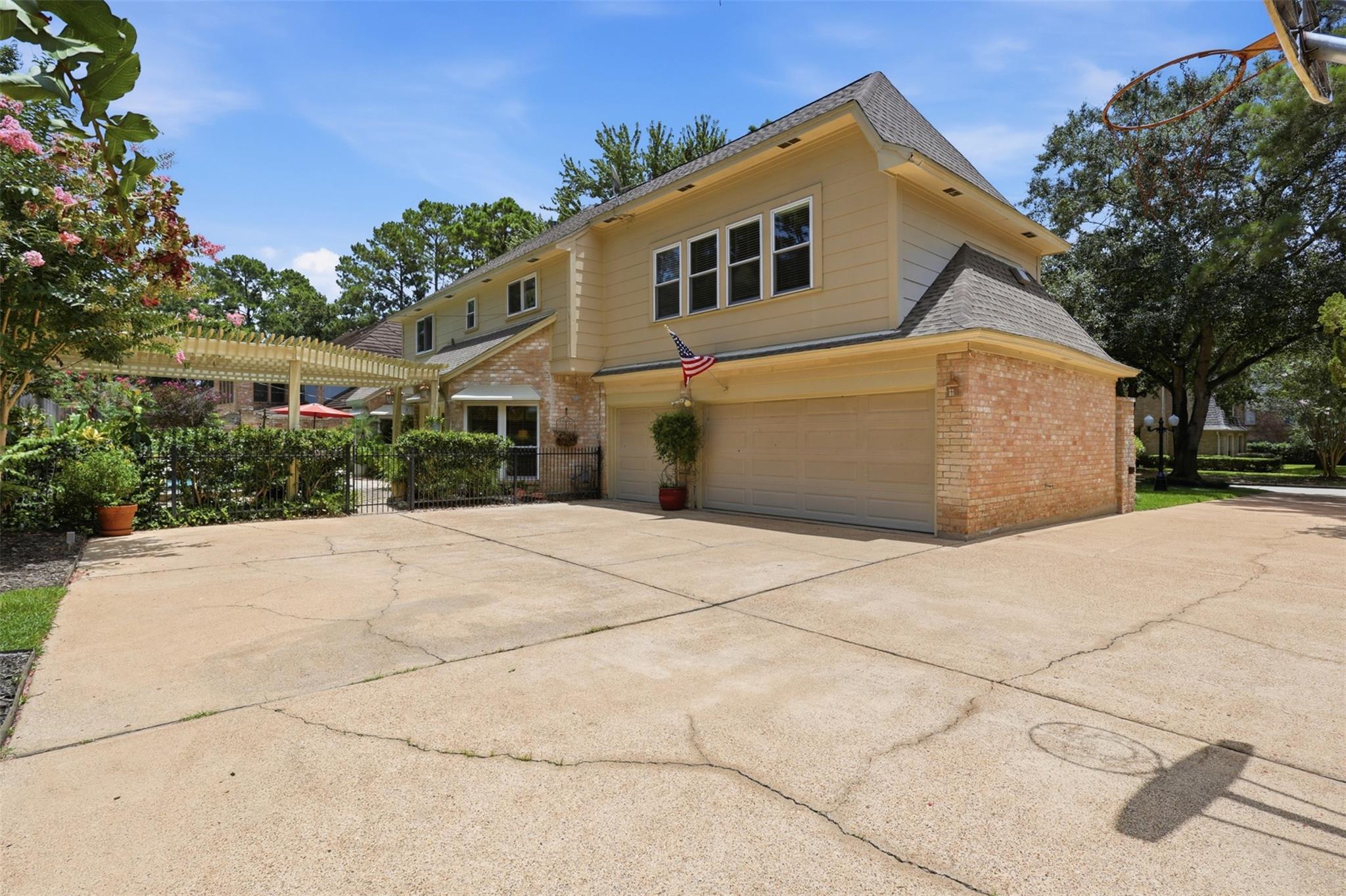 9414 Windrush Drive