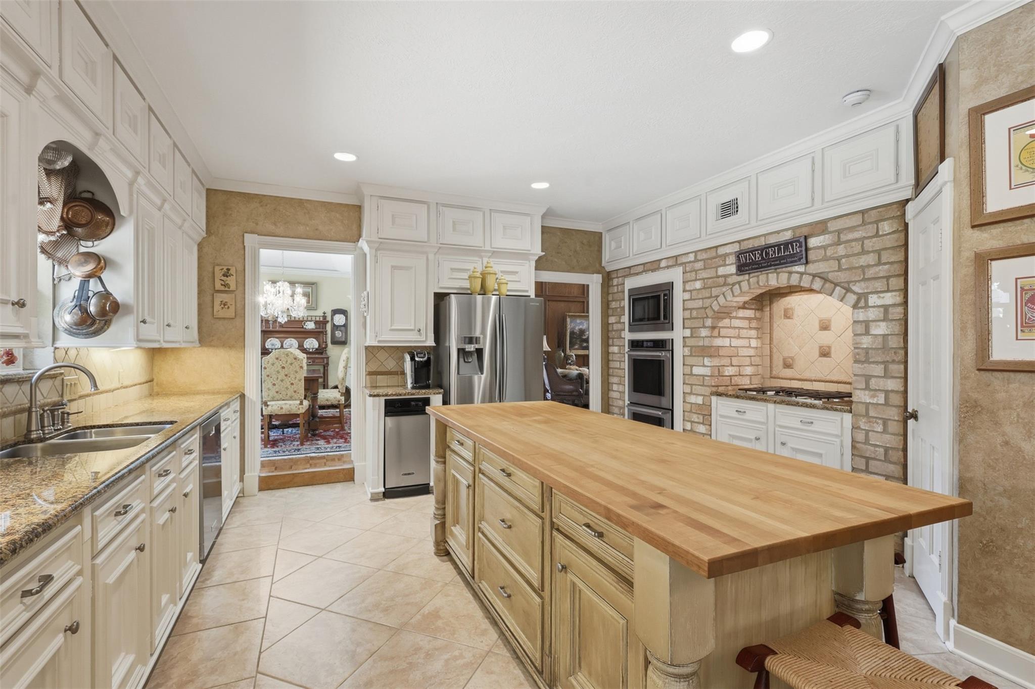 9414 Windrush Drive