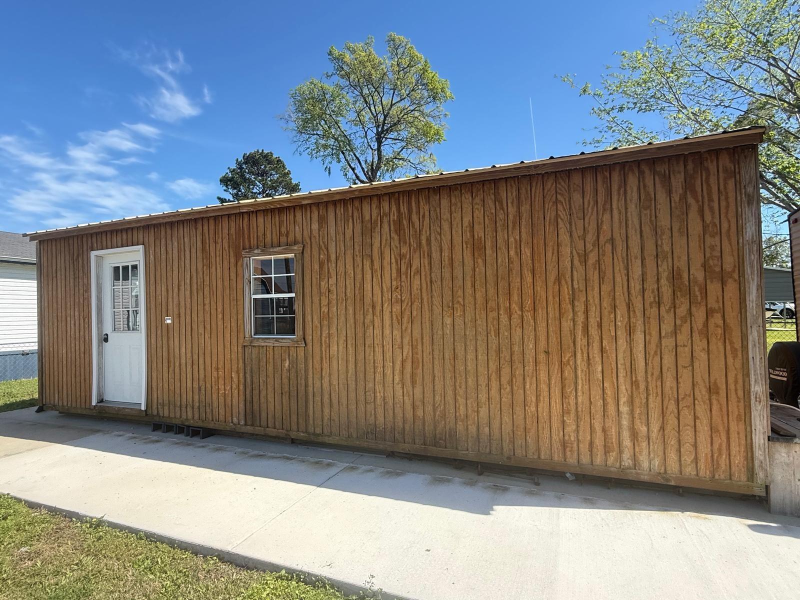 230 E Woodland Shores Drive