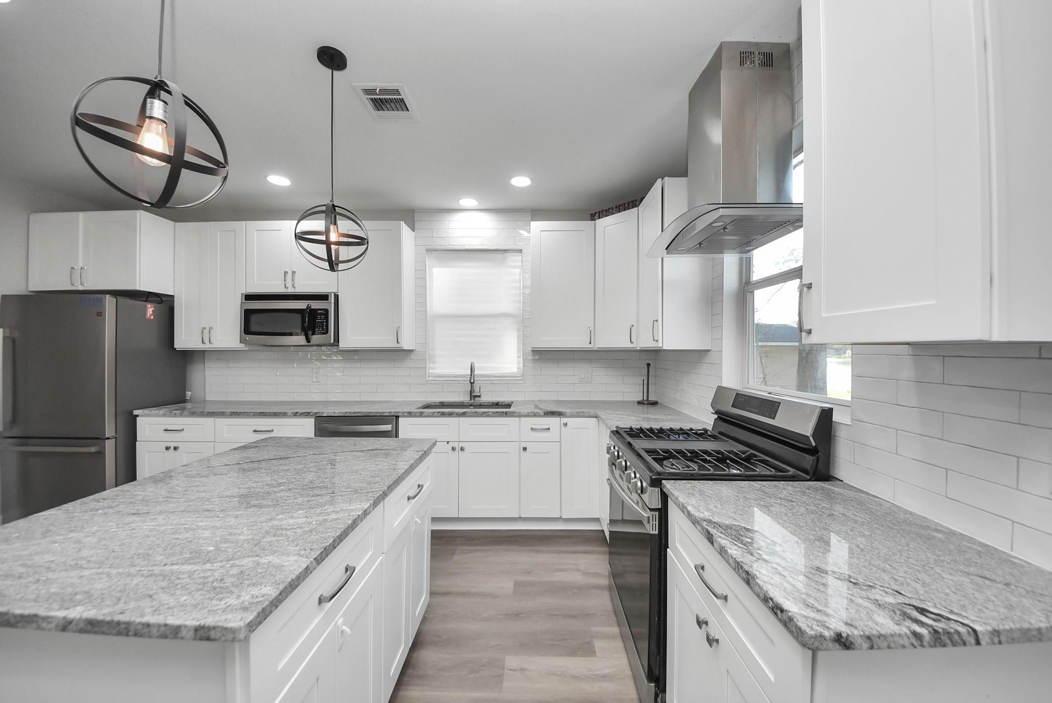 508 Navajo Dr