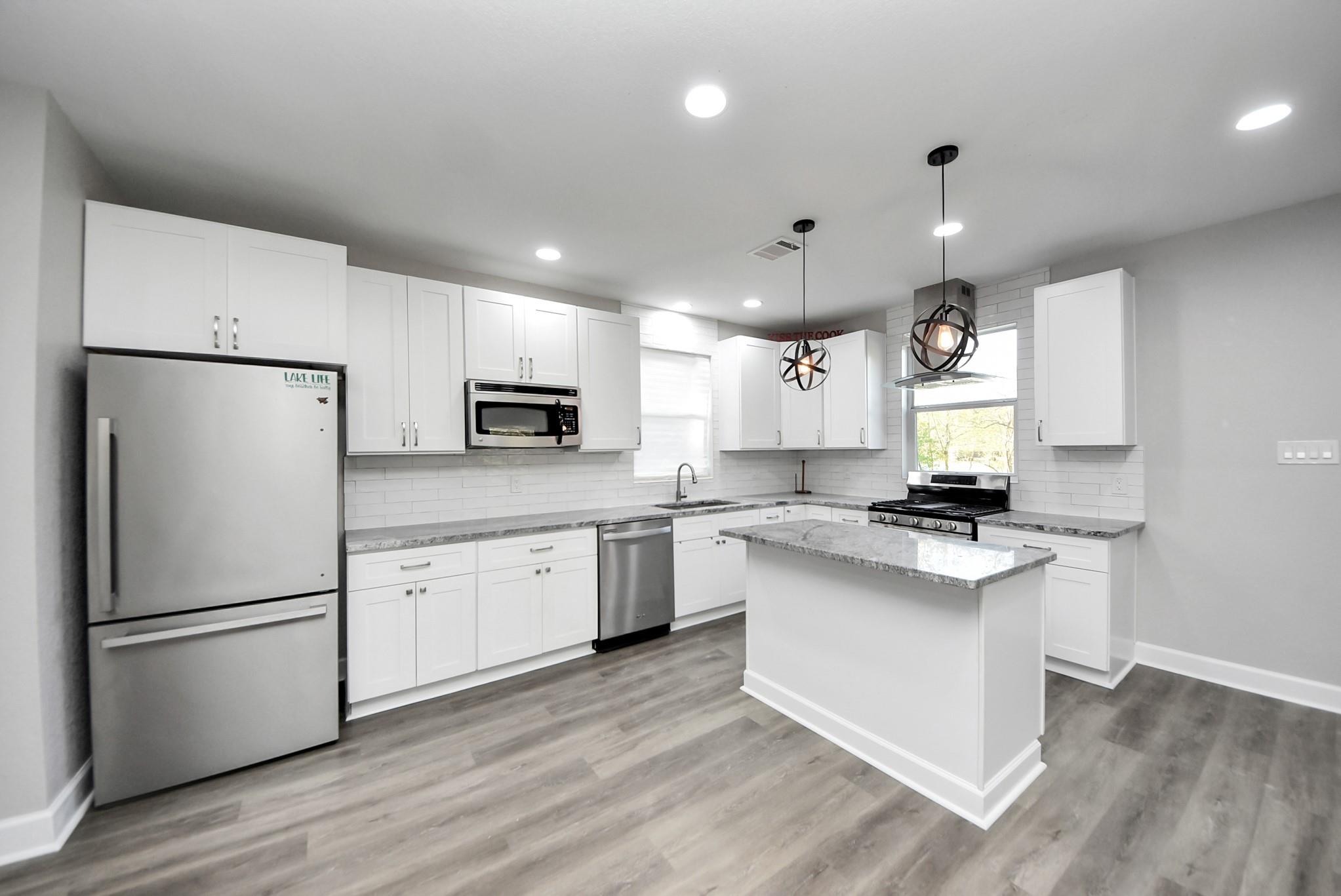 508 Navajo Dr