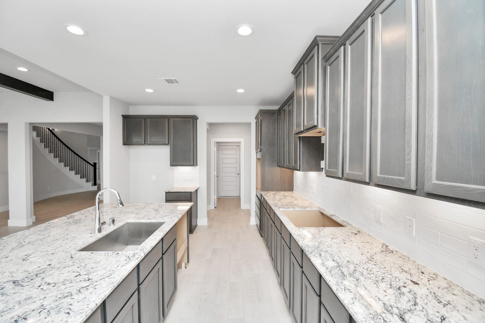 3123 Native Spring Dr