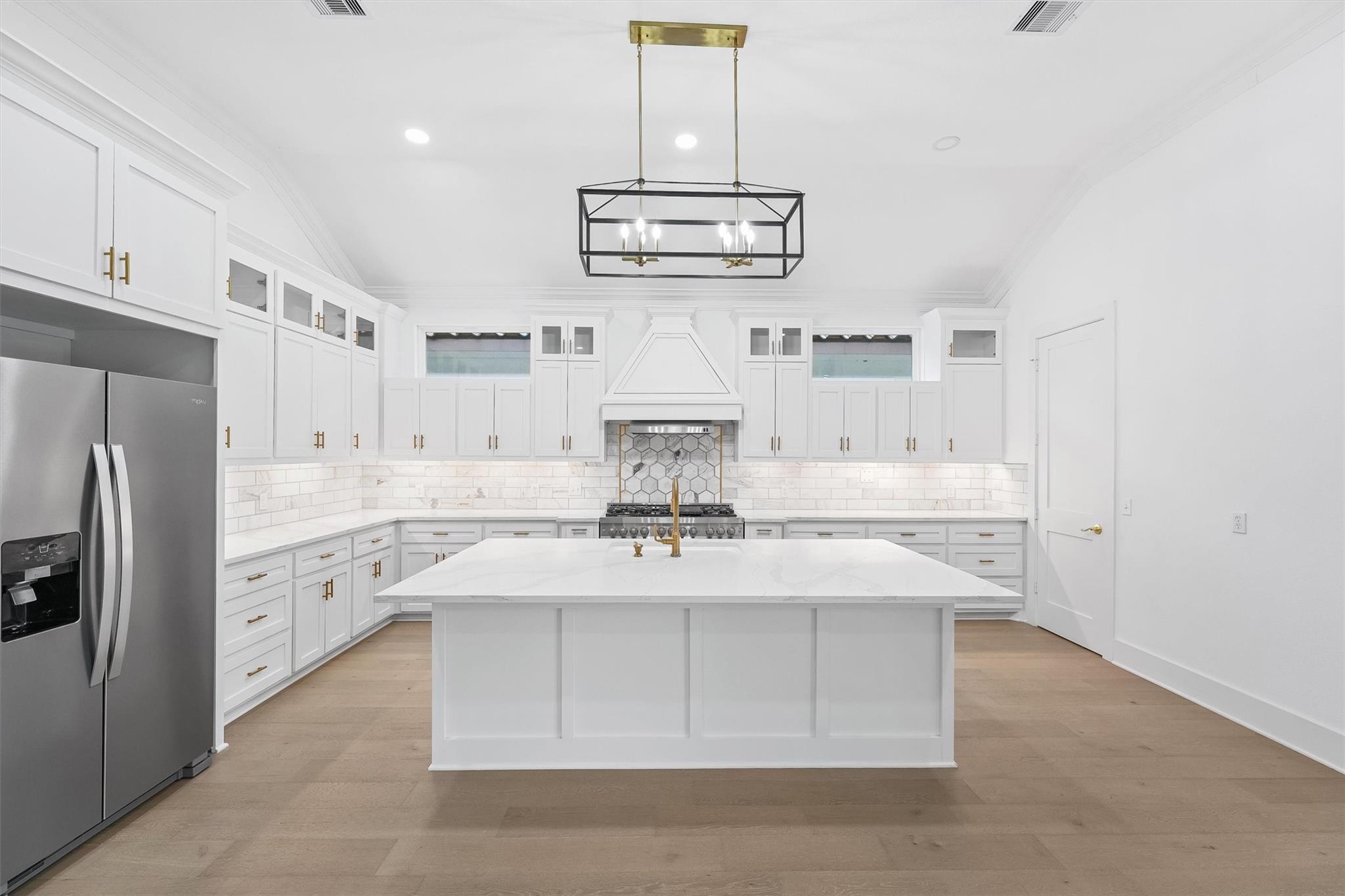 16015 Bridges Fairway Lane