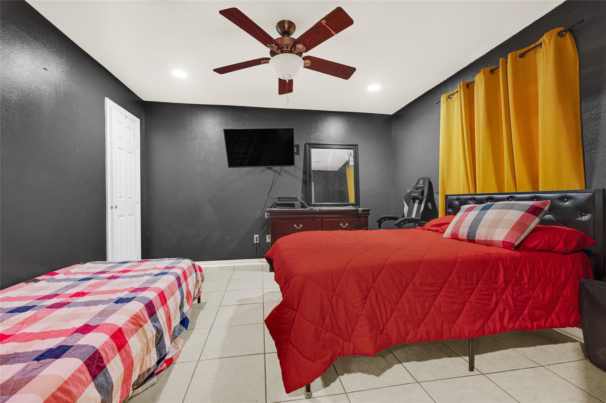 10010 Valley Park Drive
