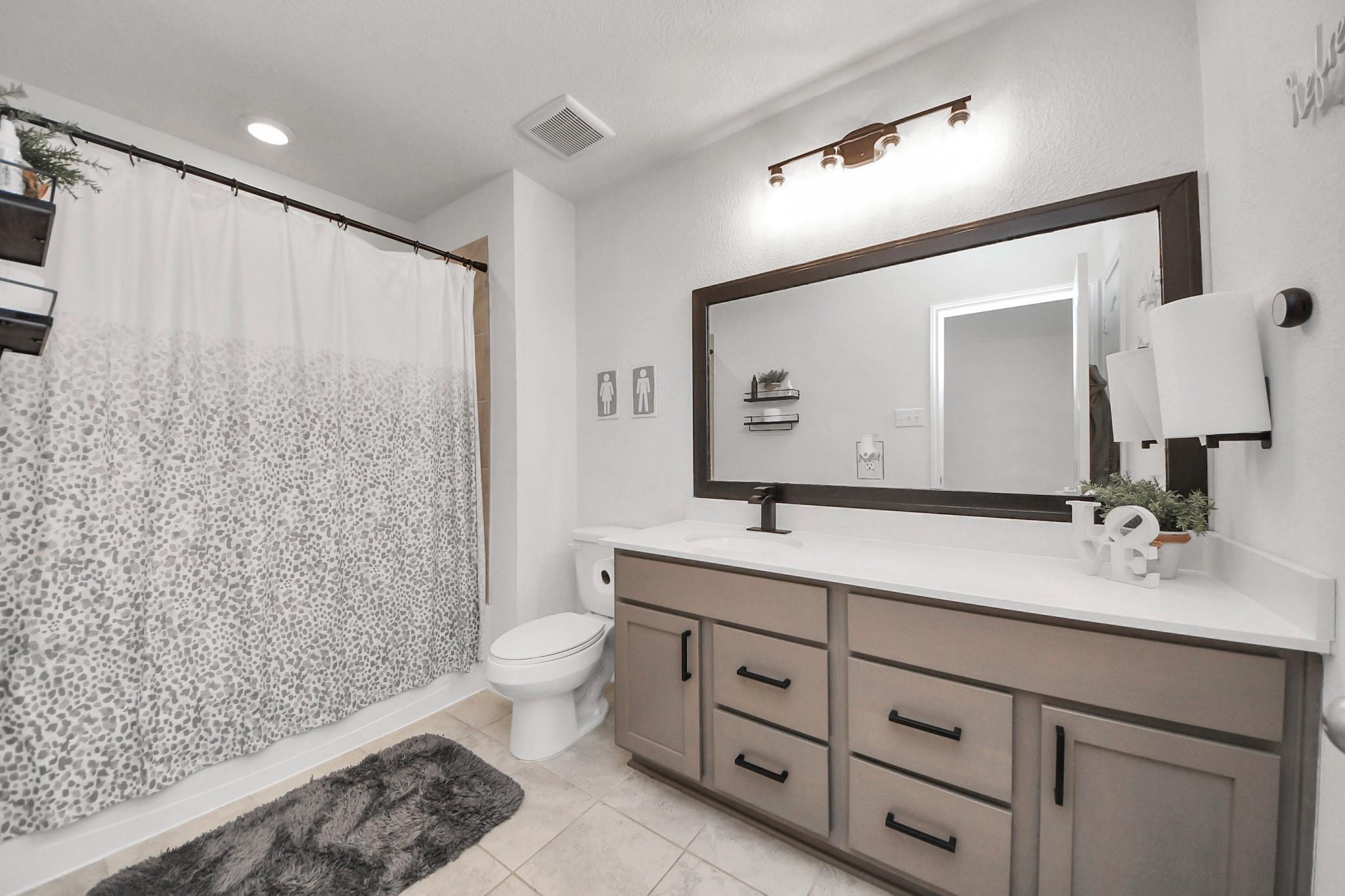 1509 Portola Drive