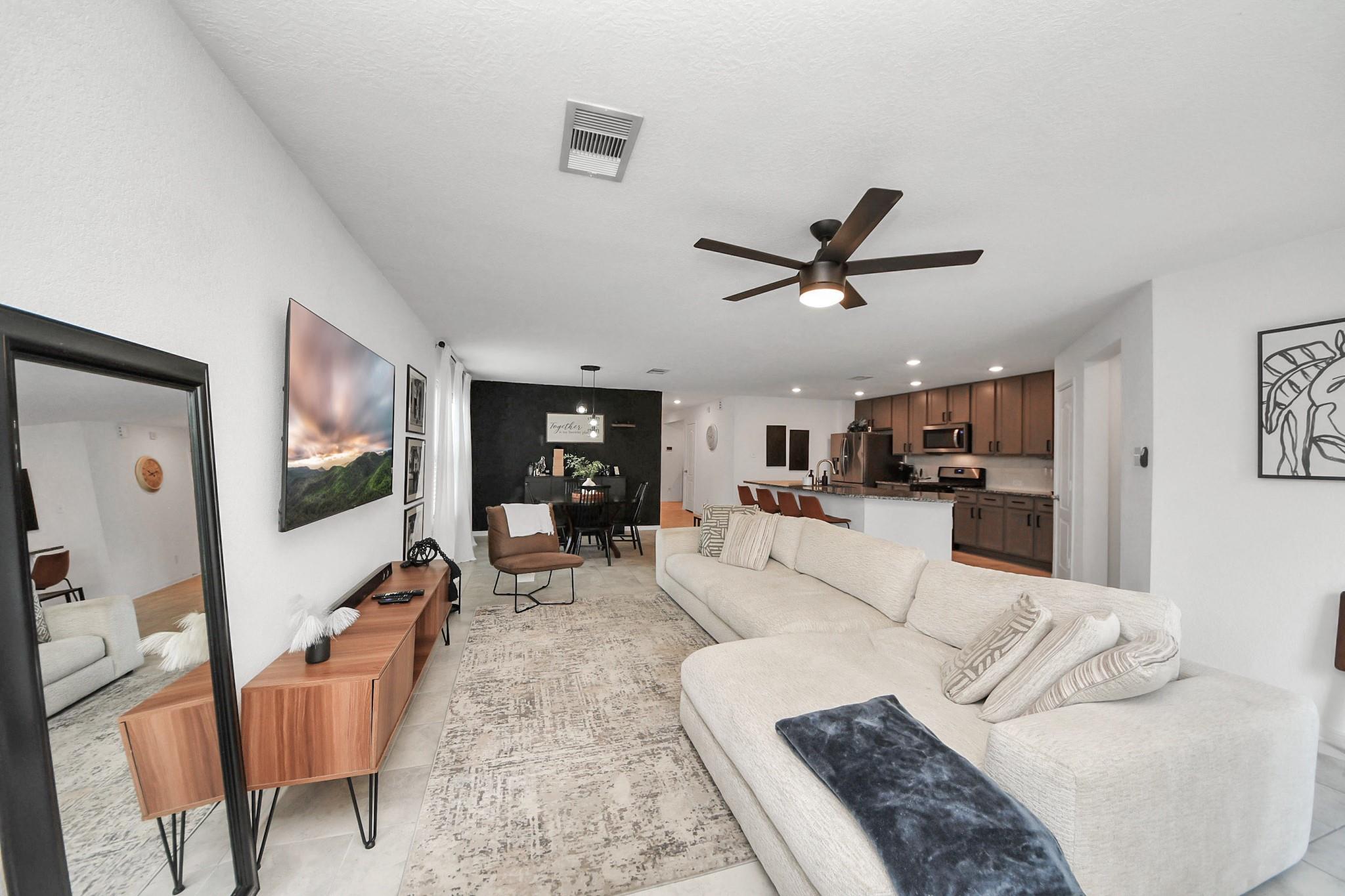 1509 Portola Drive