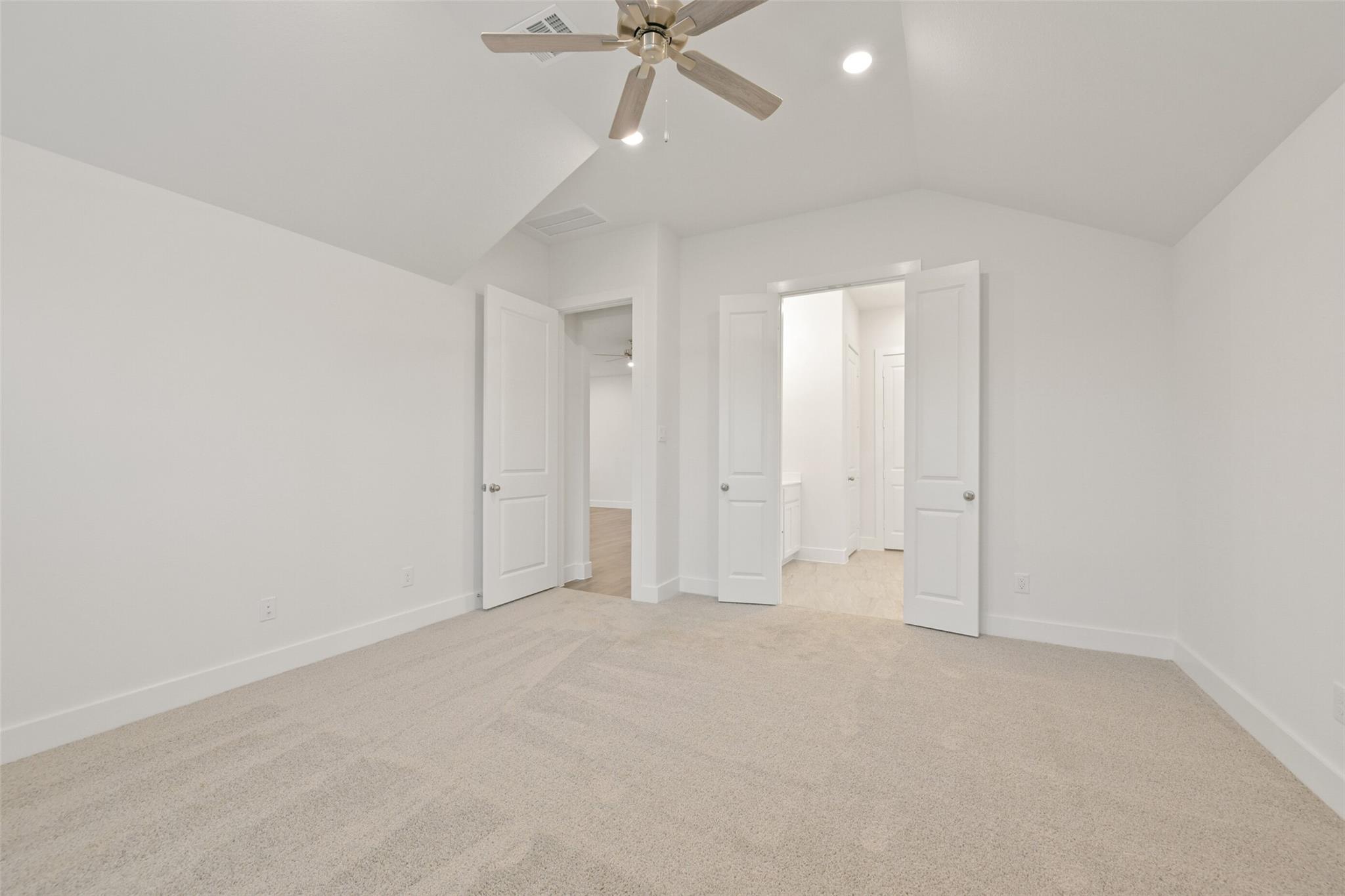 1541 Apache Heights Drive