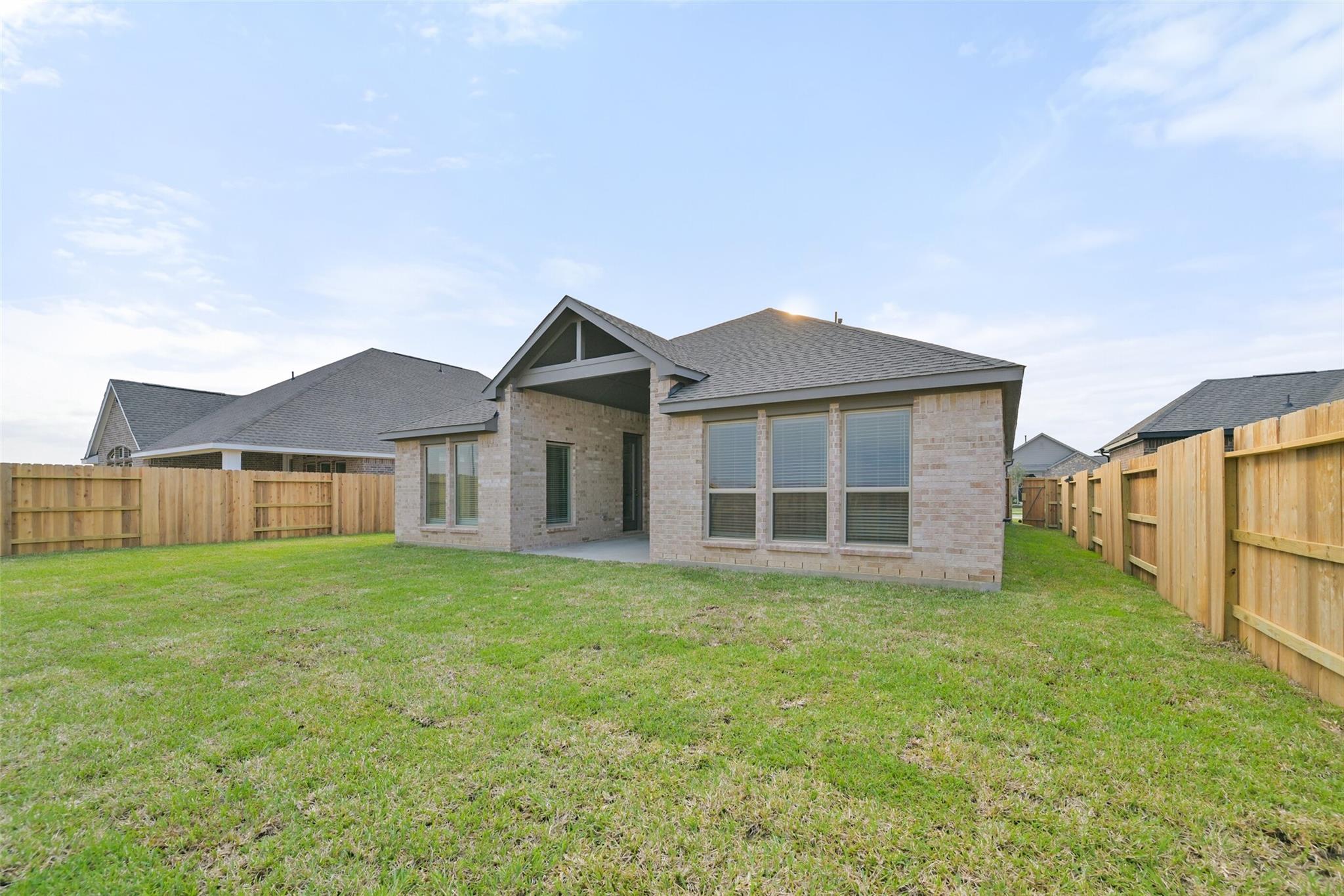 1541 Apache Heights Drive