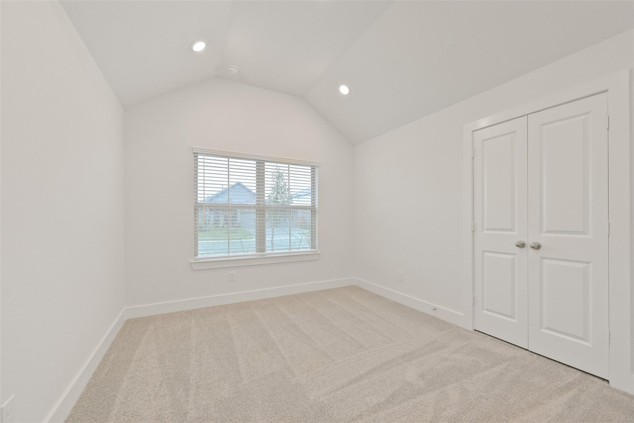 1541 Apache Heights Drive