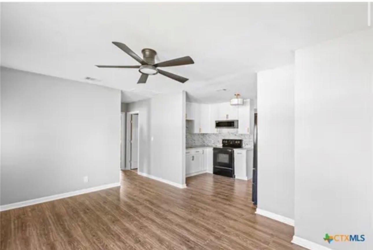 1601 E Mimosa Avenue