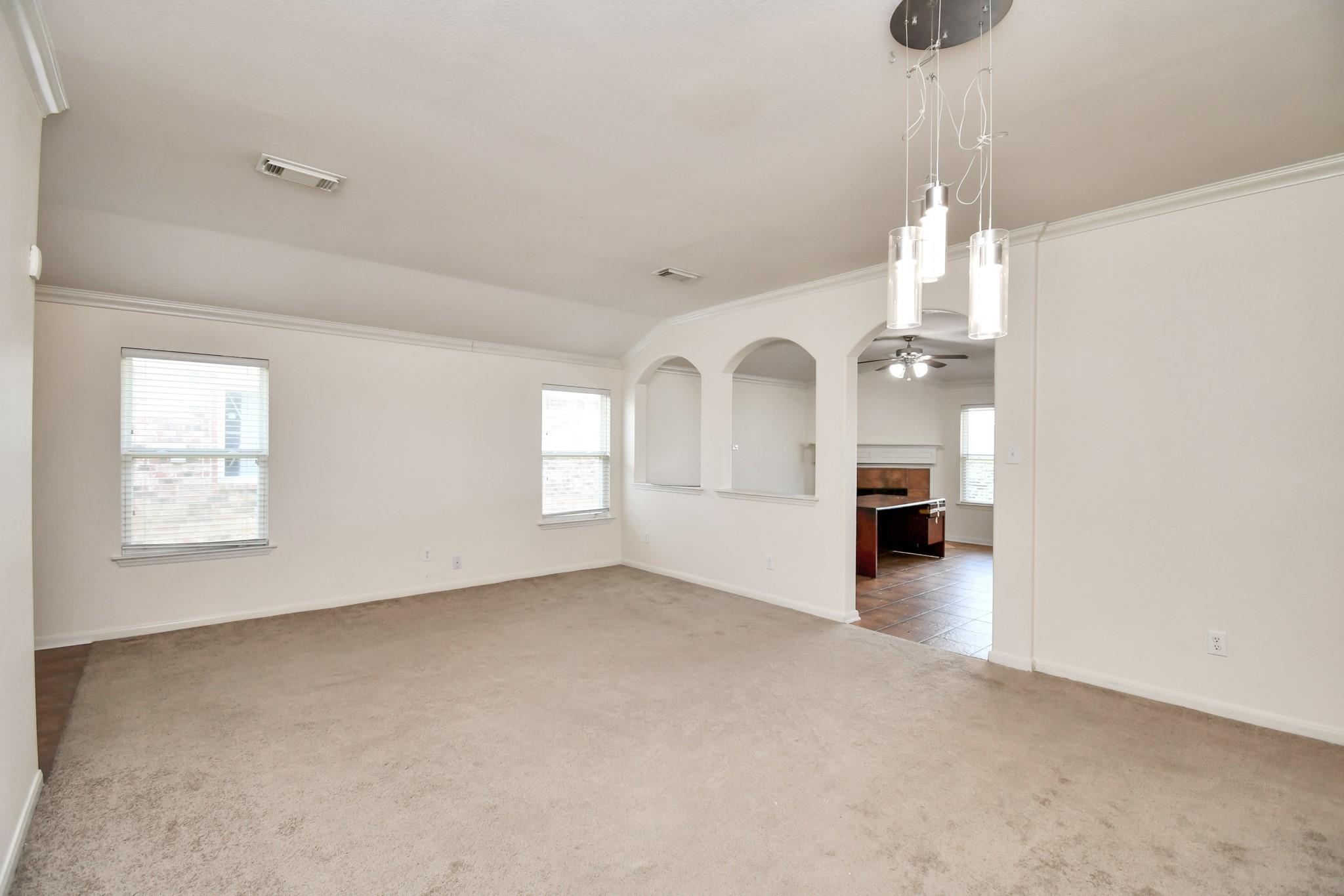 12818 Schiller Park Lane