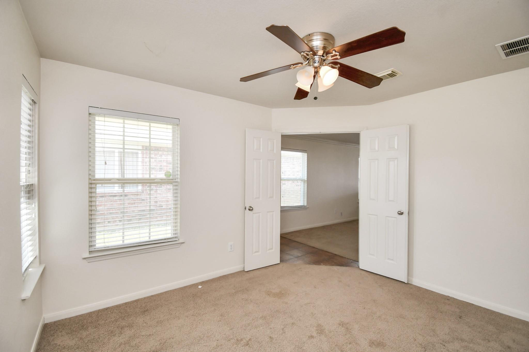 12818 Schiller Park Lane