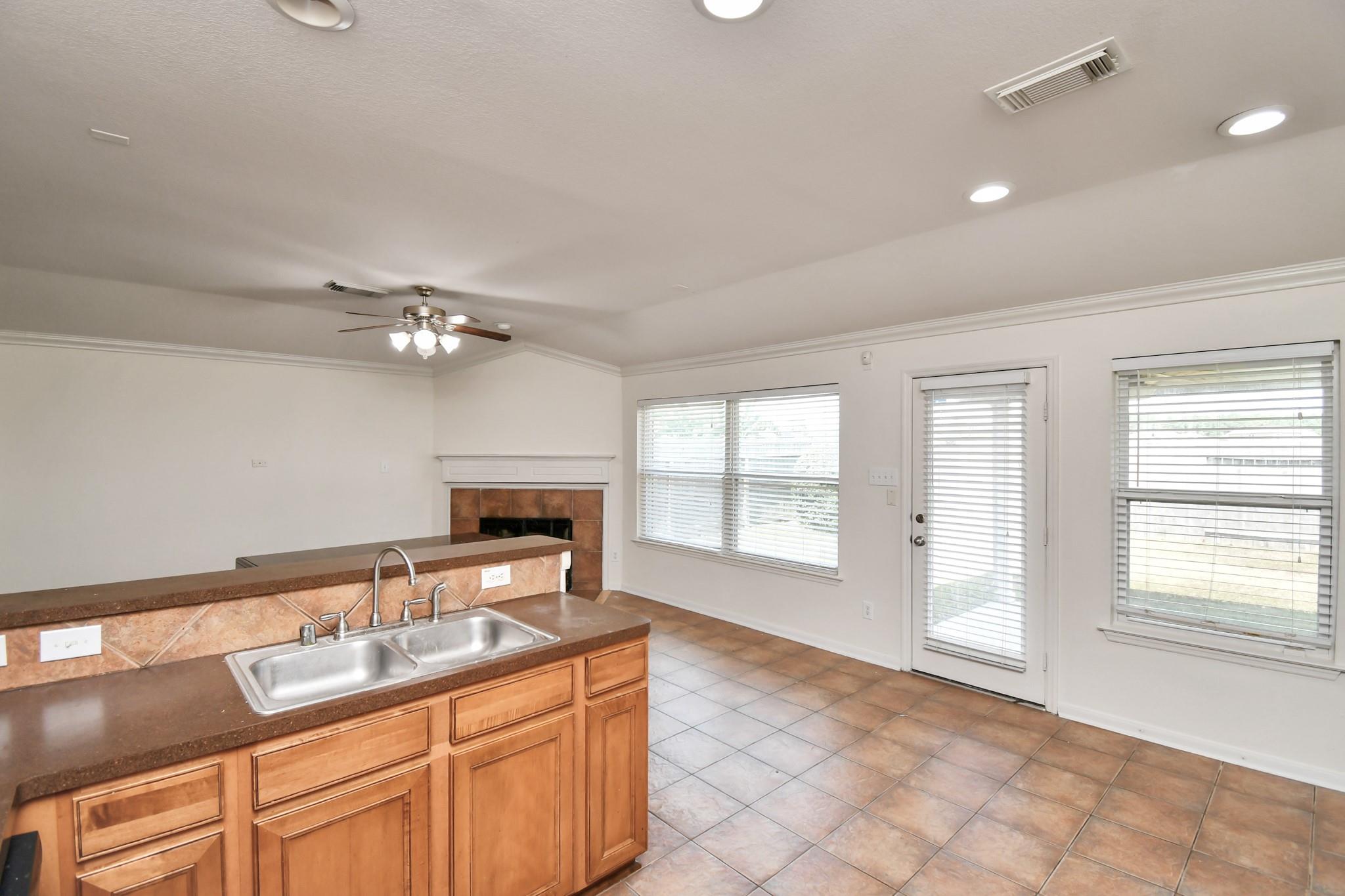 12818 Schiller Park Lane