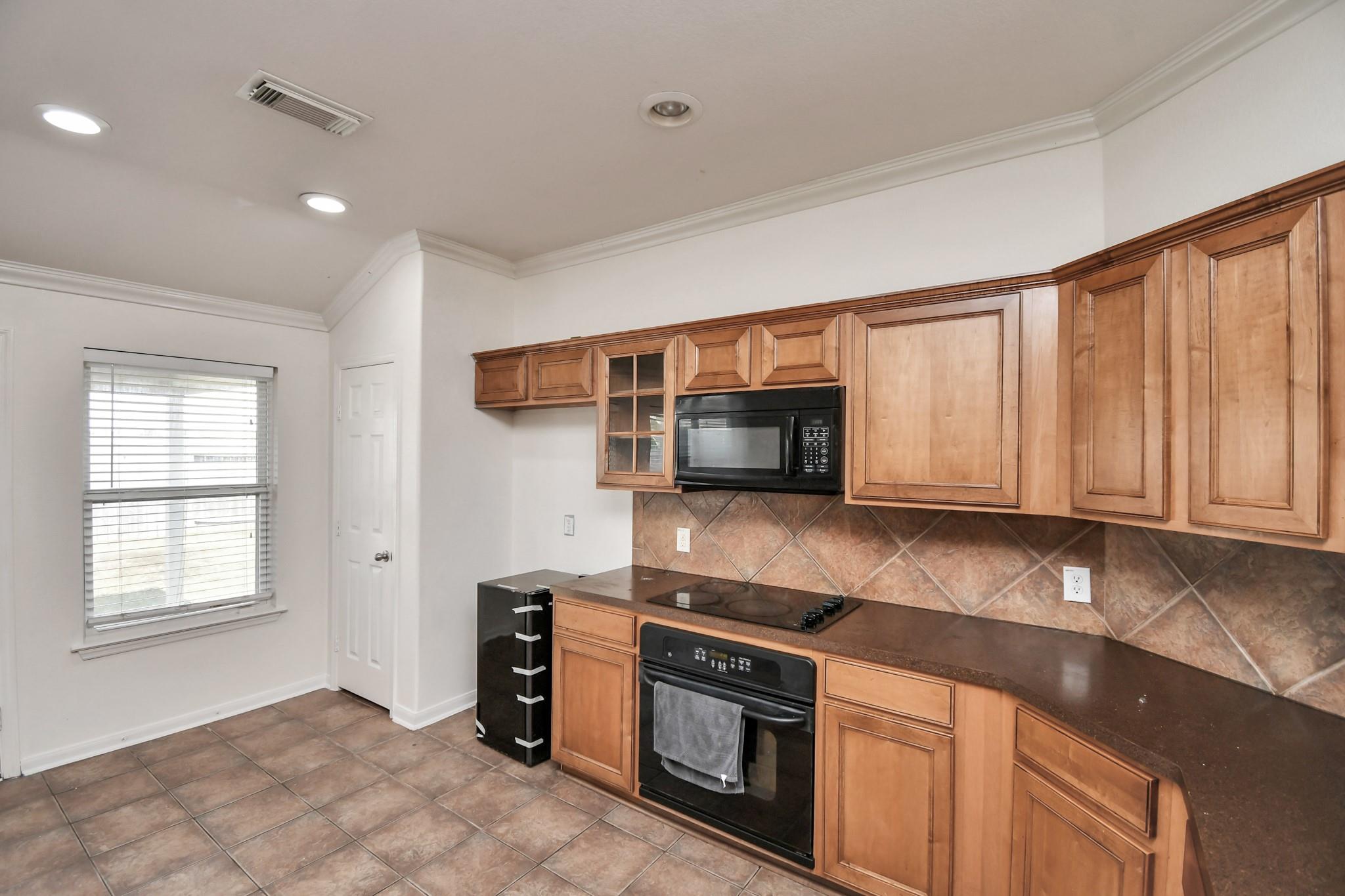 12818 Schiller Park Lane