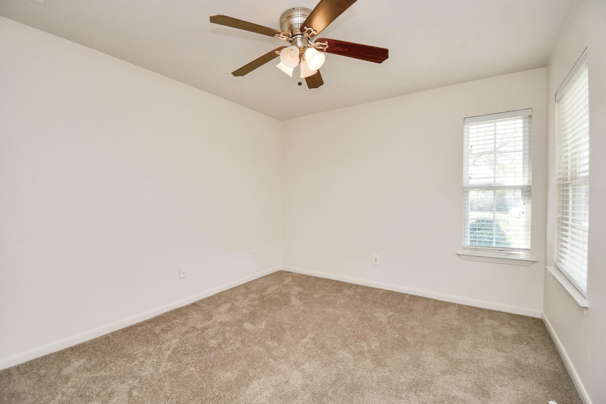 12818 Schiller Park Lane