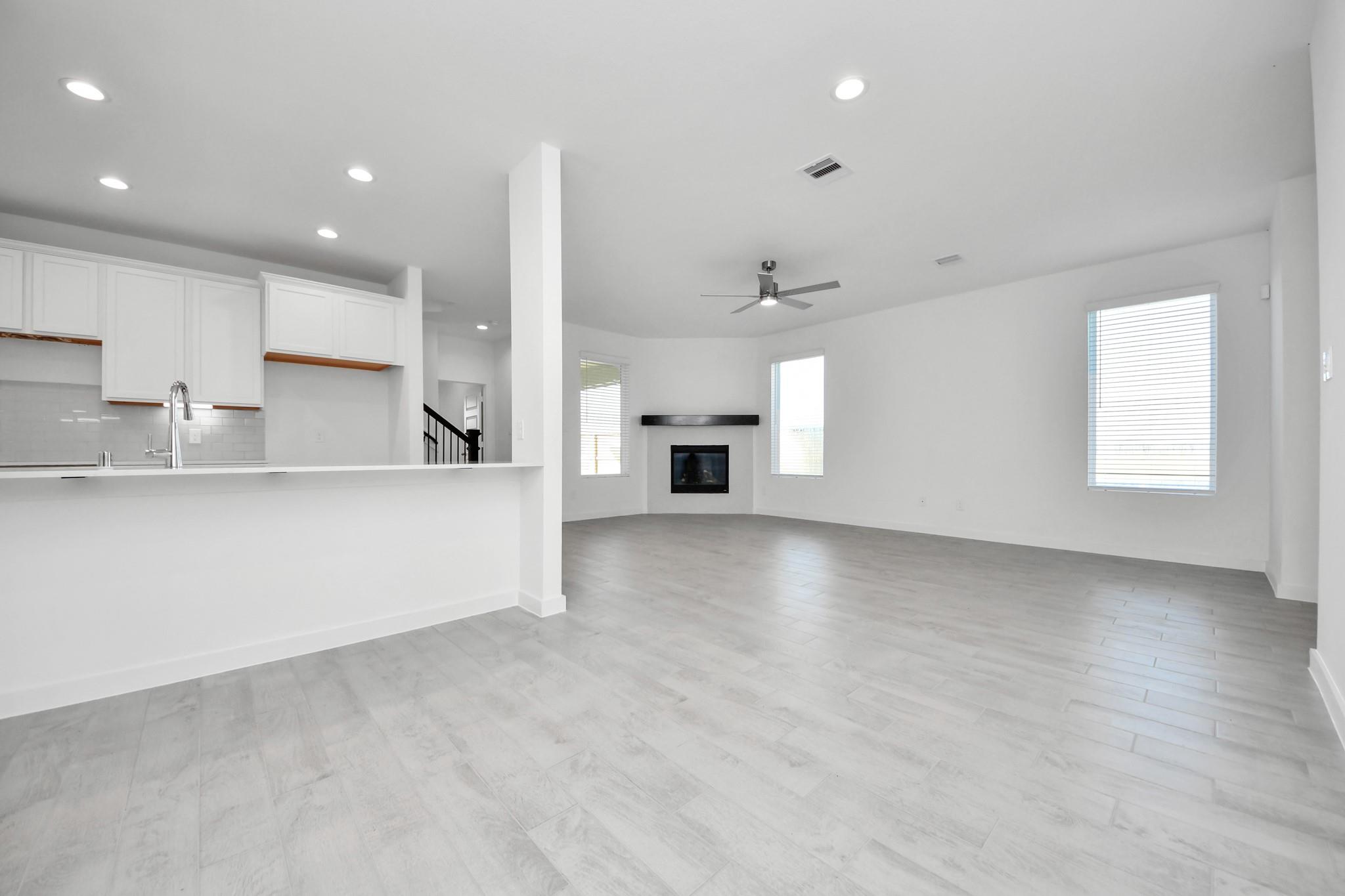 18551 Athena Flower Drive