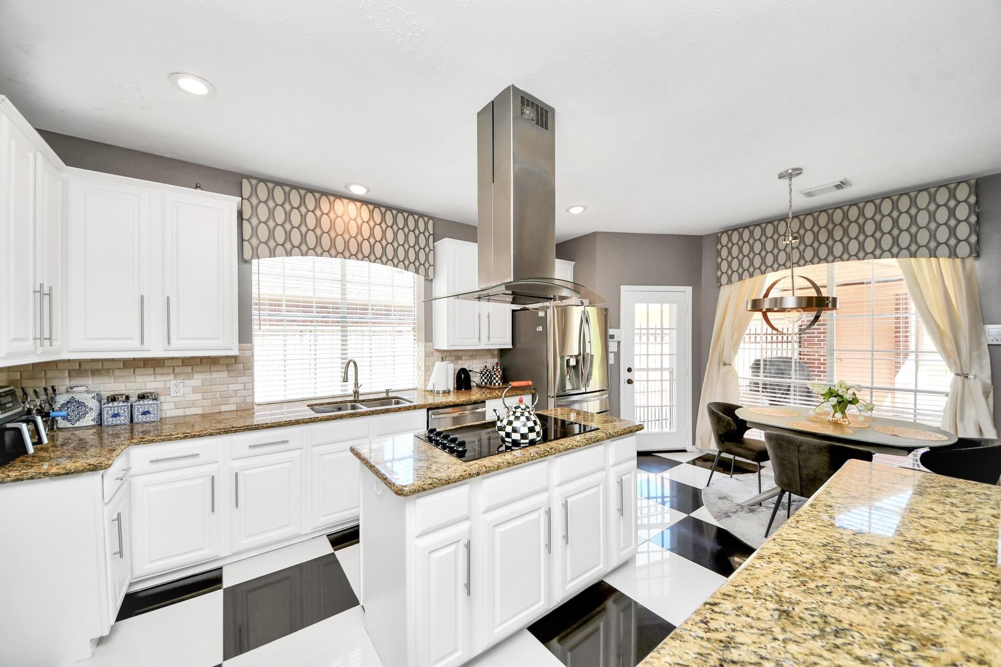 1123 Glendale Drive