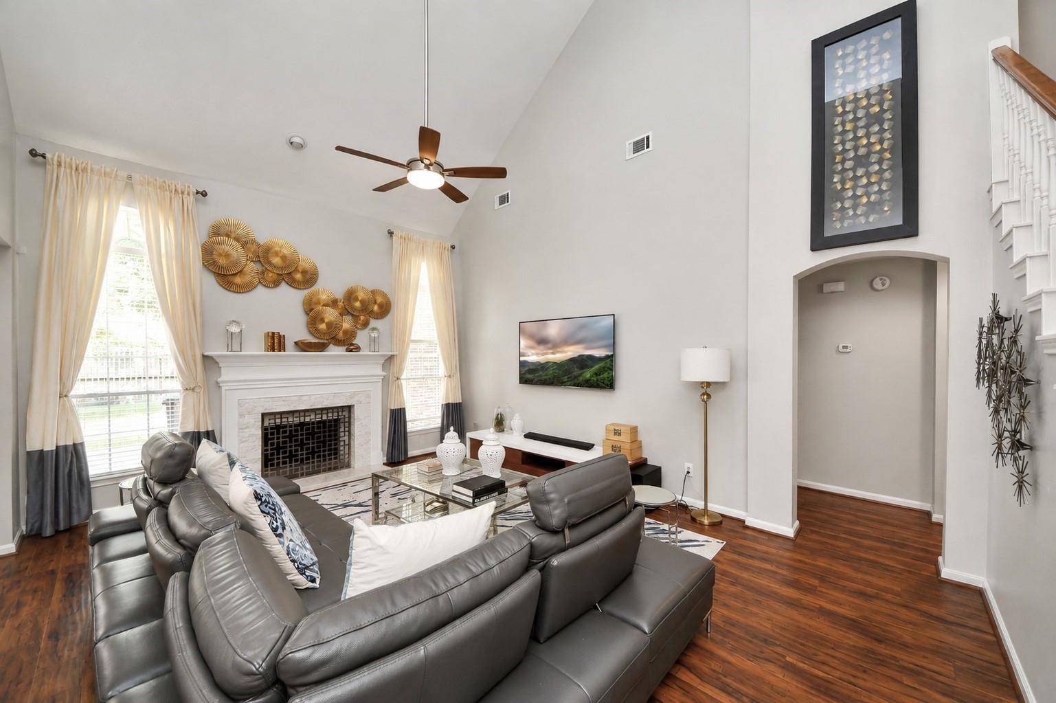 1123 Glendale Drive