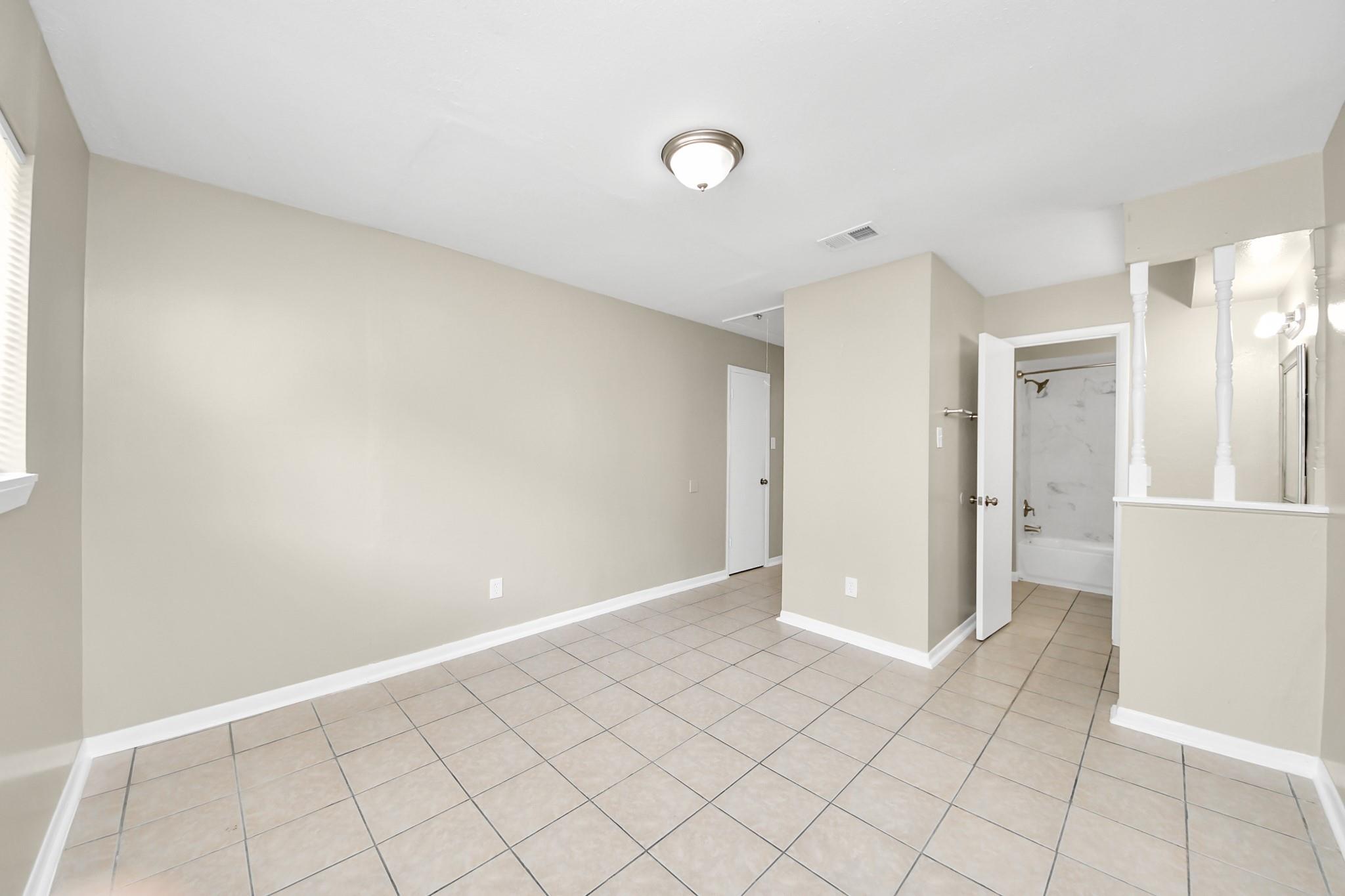 1736 Crestdale Drive # 8