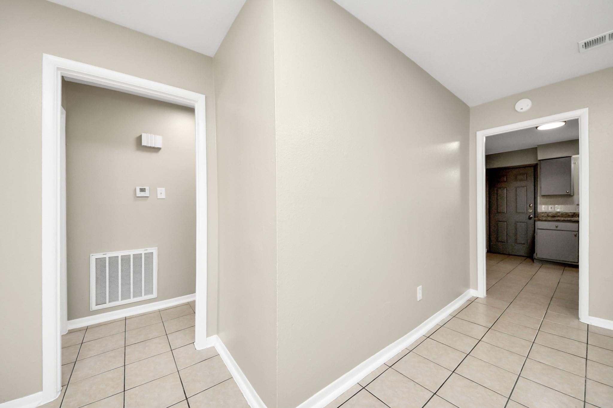 1736 Crestdale Drive # 8