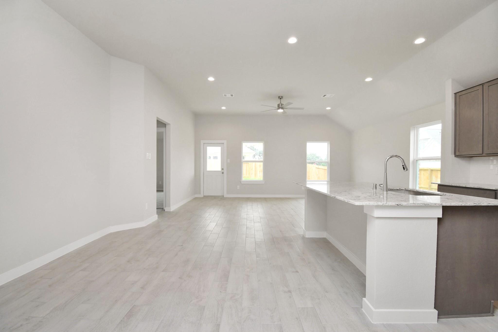 11111 Rose River Drive