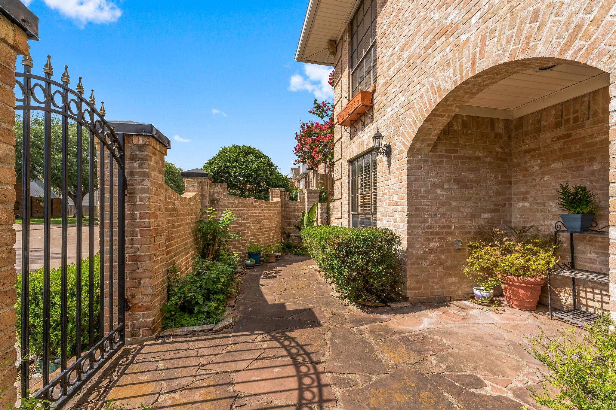 2009 Nantucket Drive