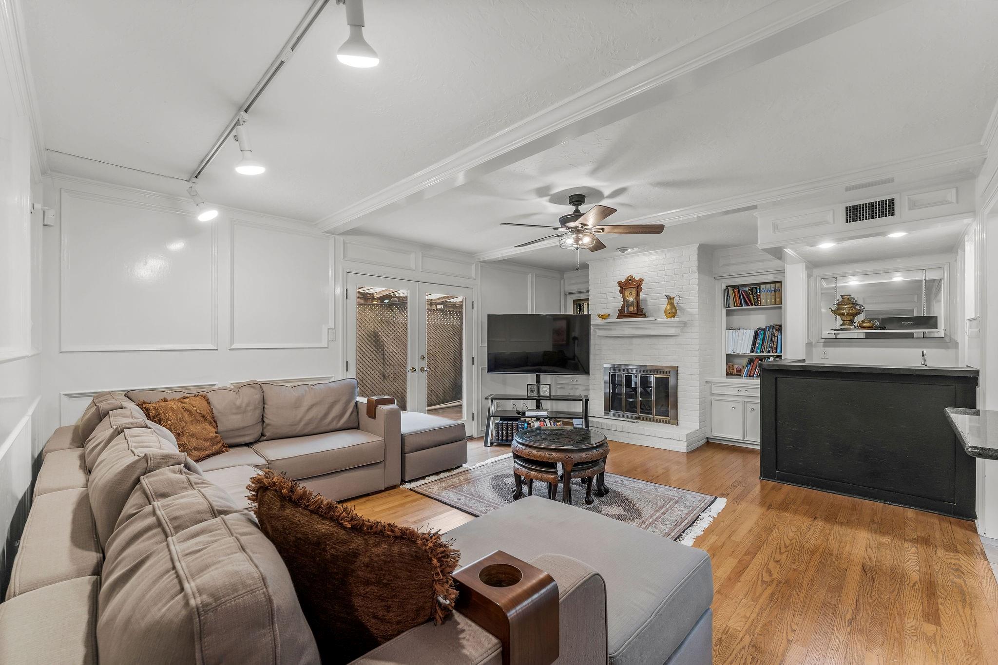 2009 Nantucket Drive