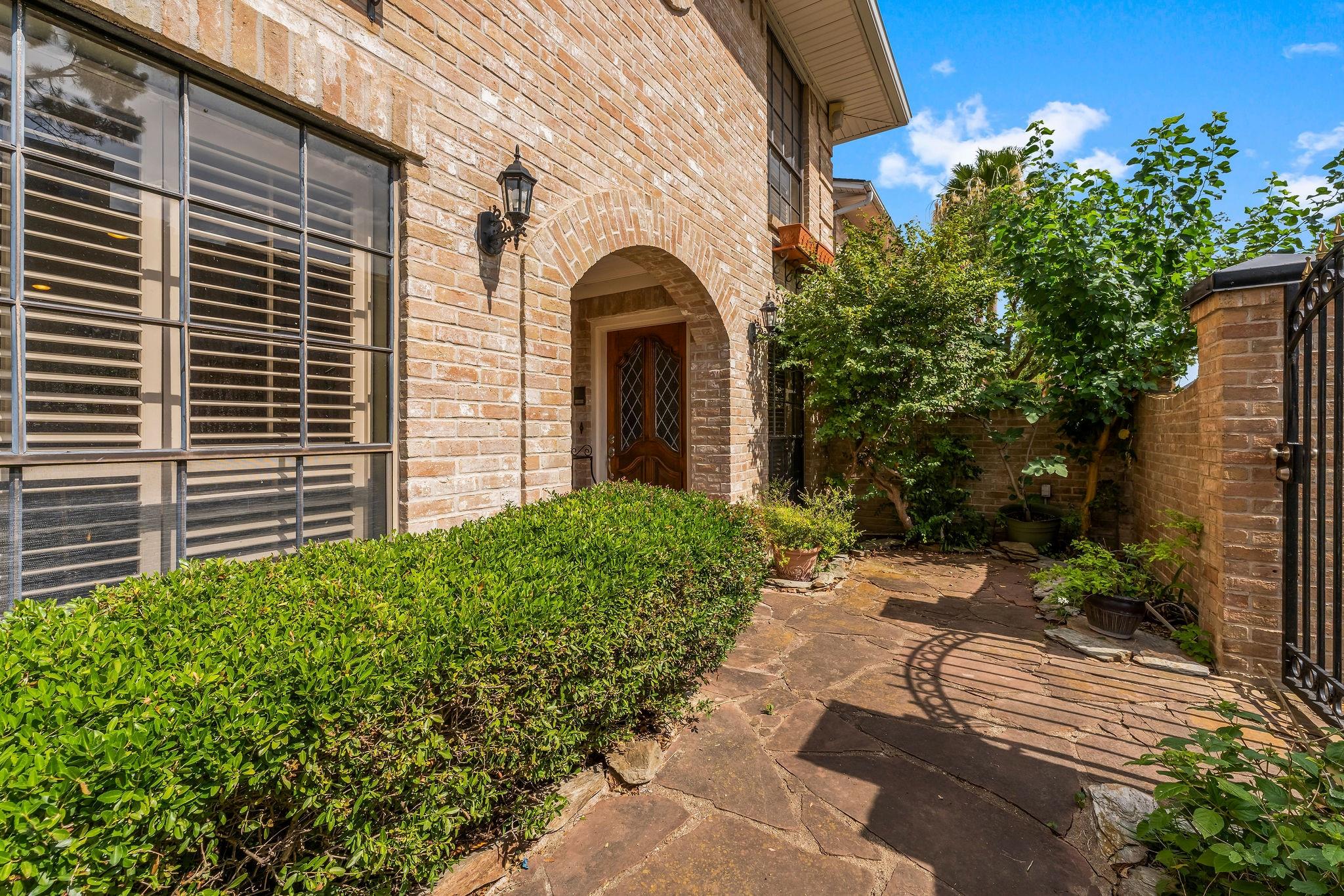 2009 Nantucket Drive