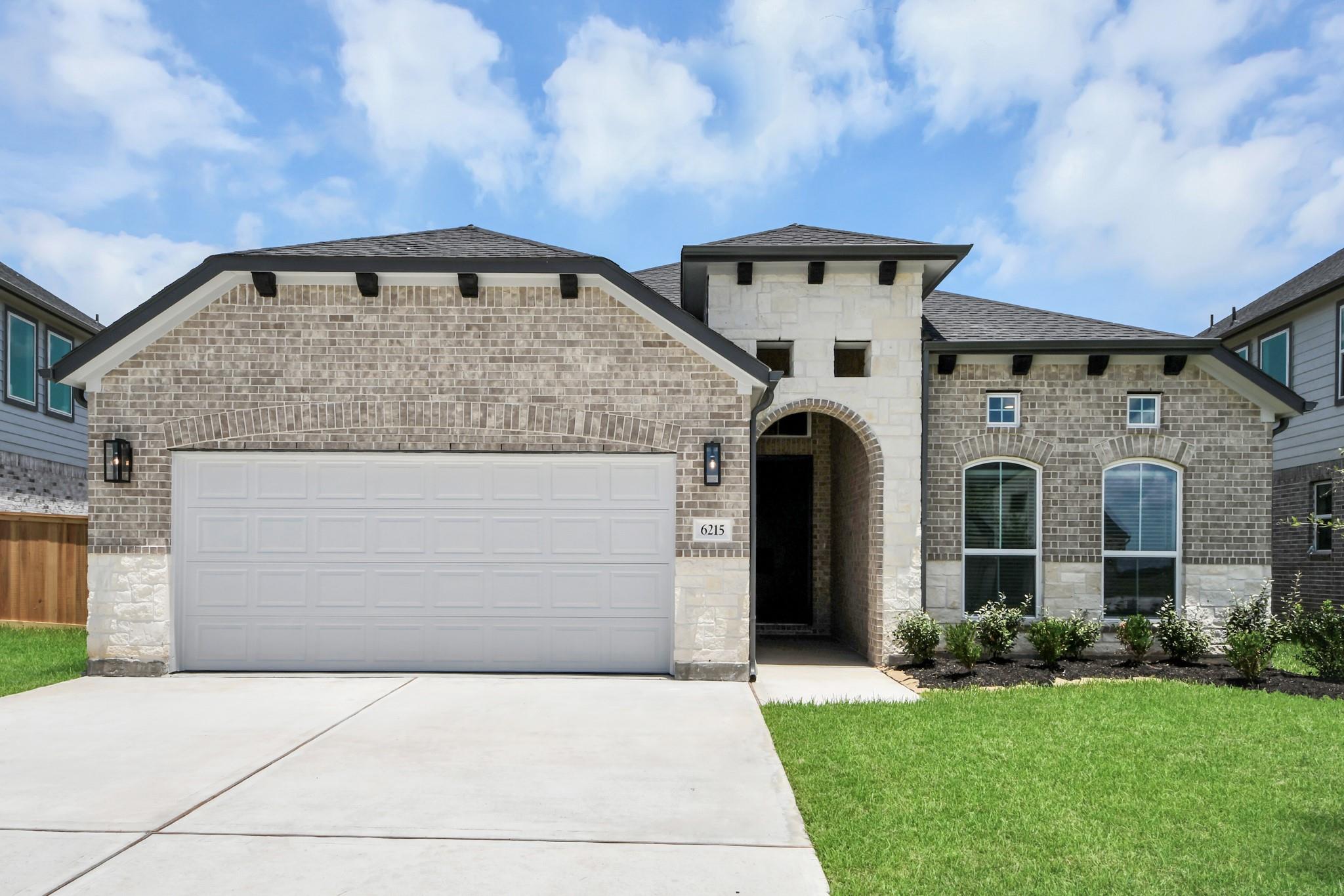 6215 Vista View Lane