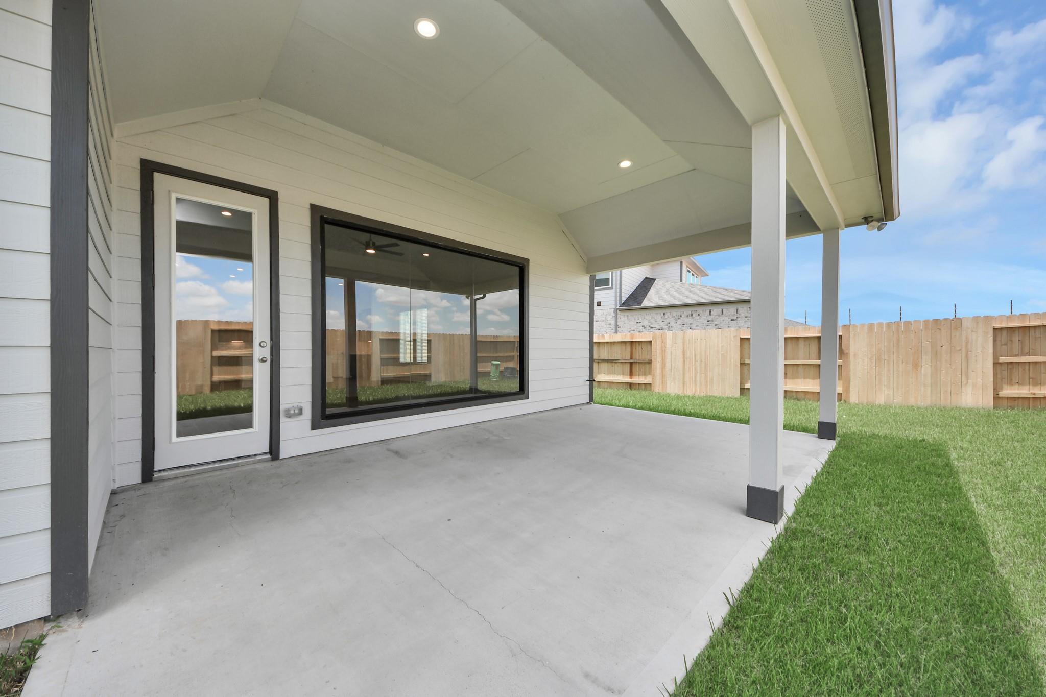 6215 Vista View Lane
