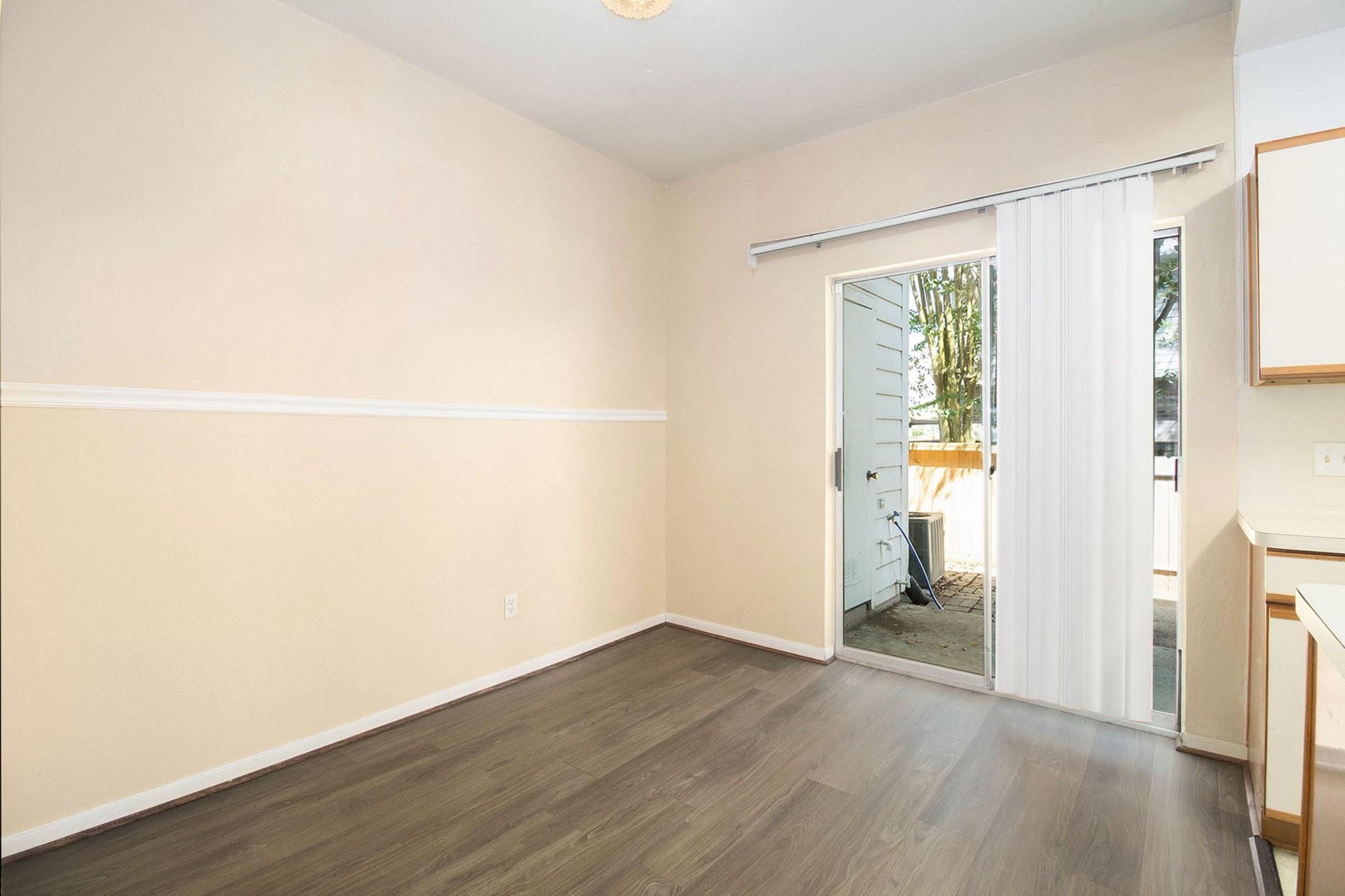 2930 Grant Lakes 2002