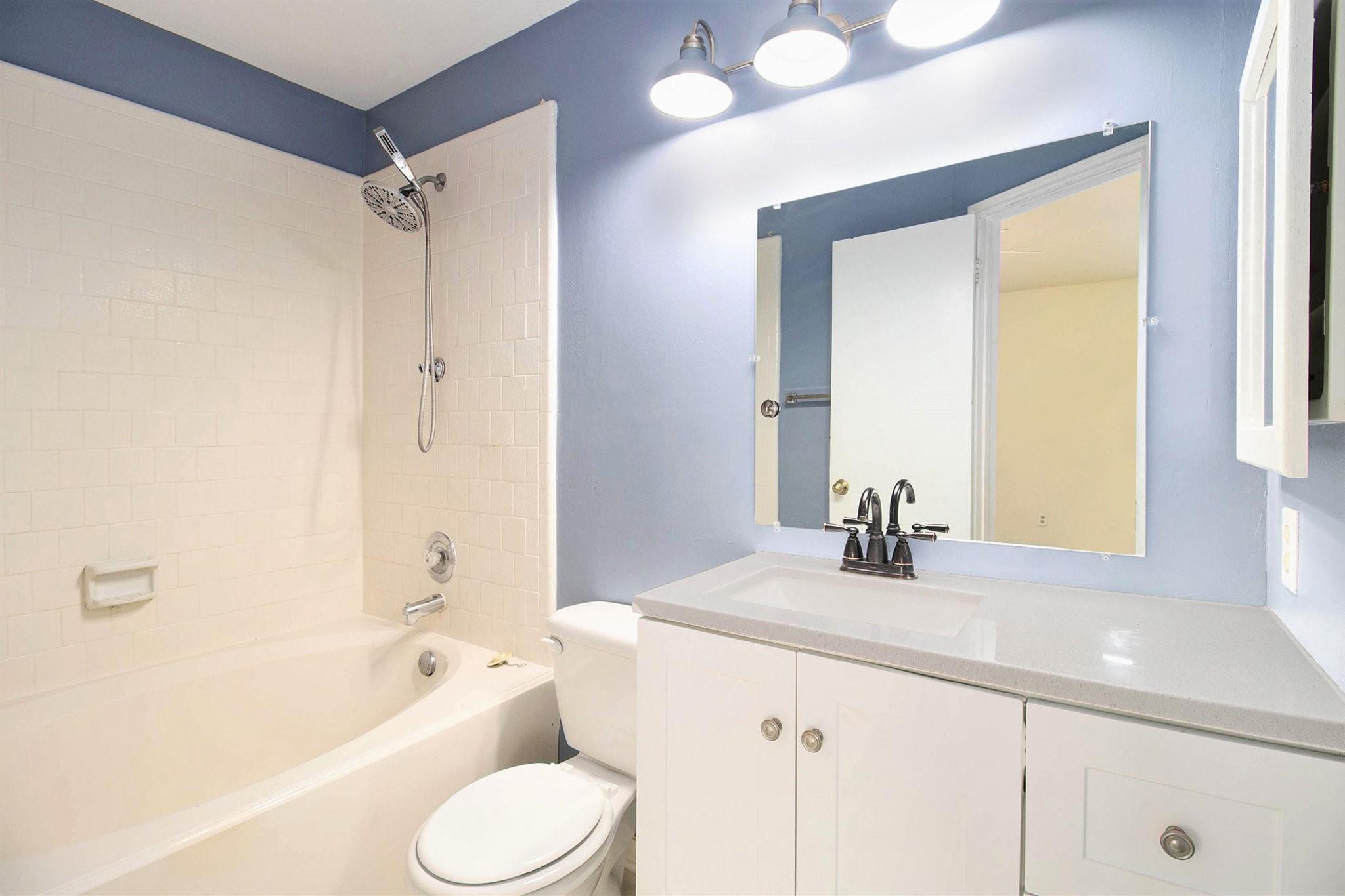 2930 Grant Lakes 2002