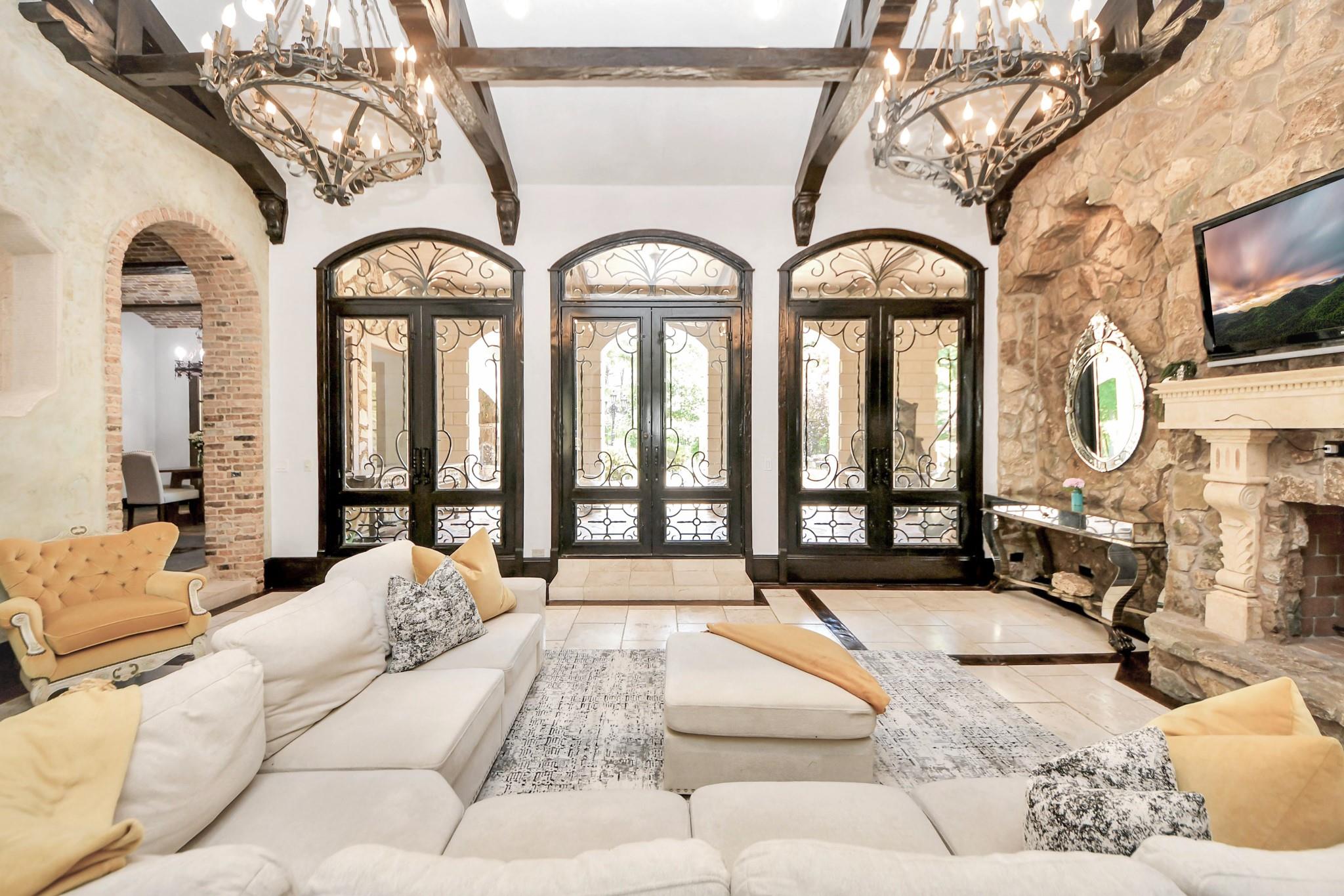 2426 Blue Lake Drive