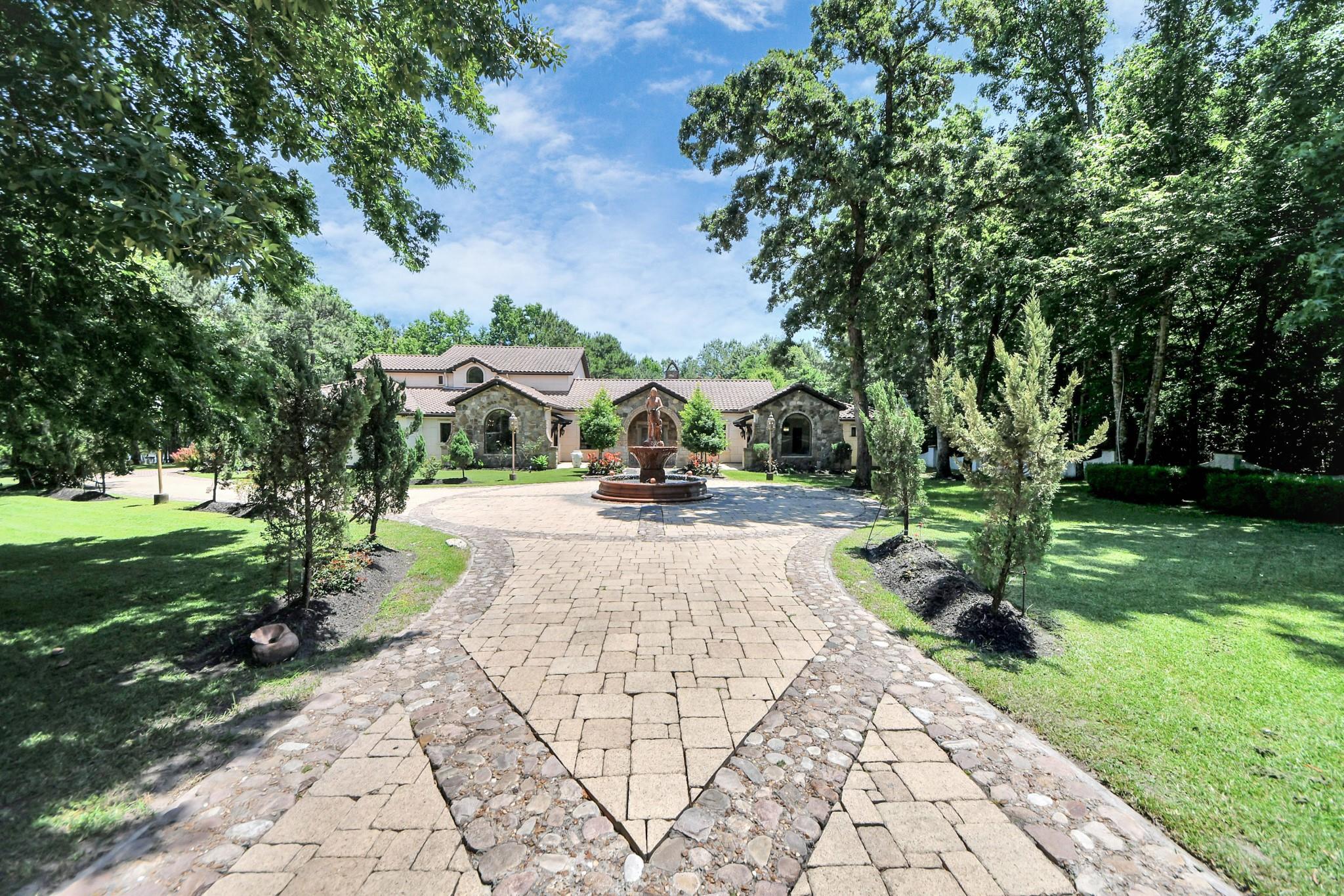 2426 Blue Lake Drive