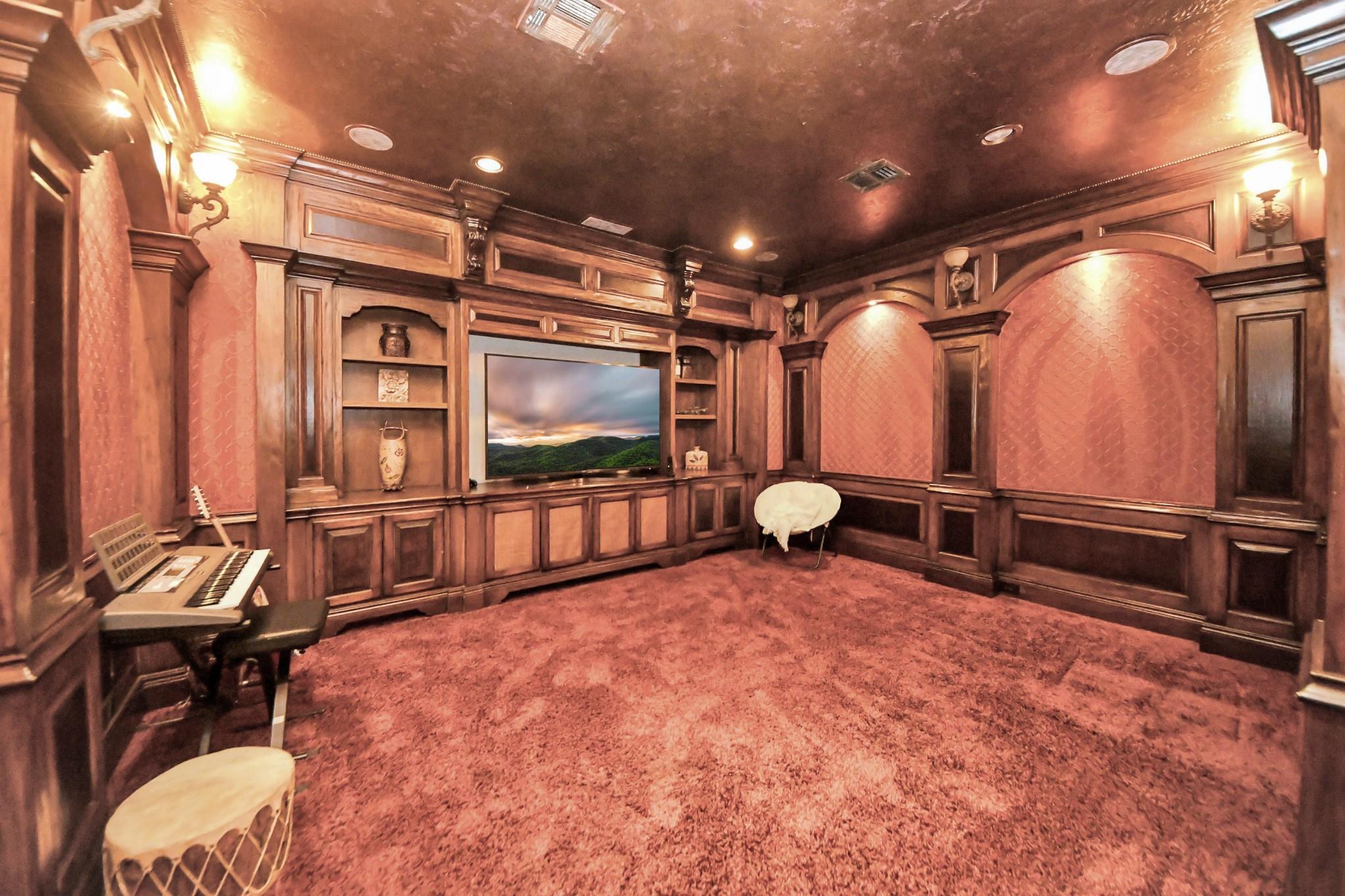 2426 Blue Lake Drive